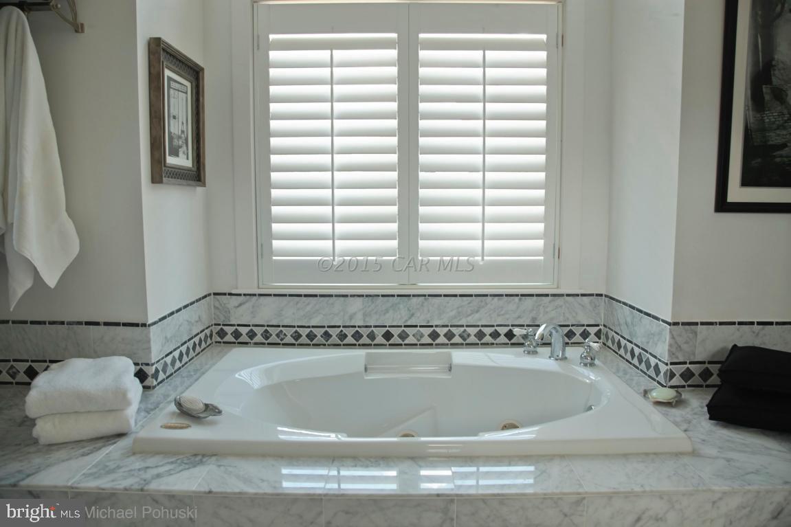 OCEAN REEF - Residential