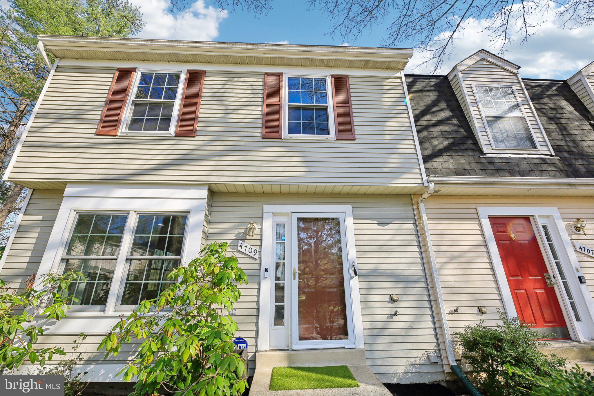 DORSEY HALL - Residential