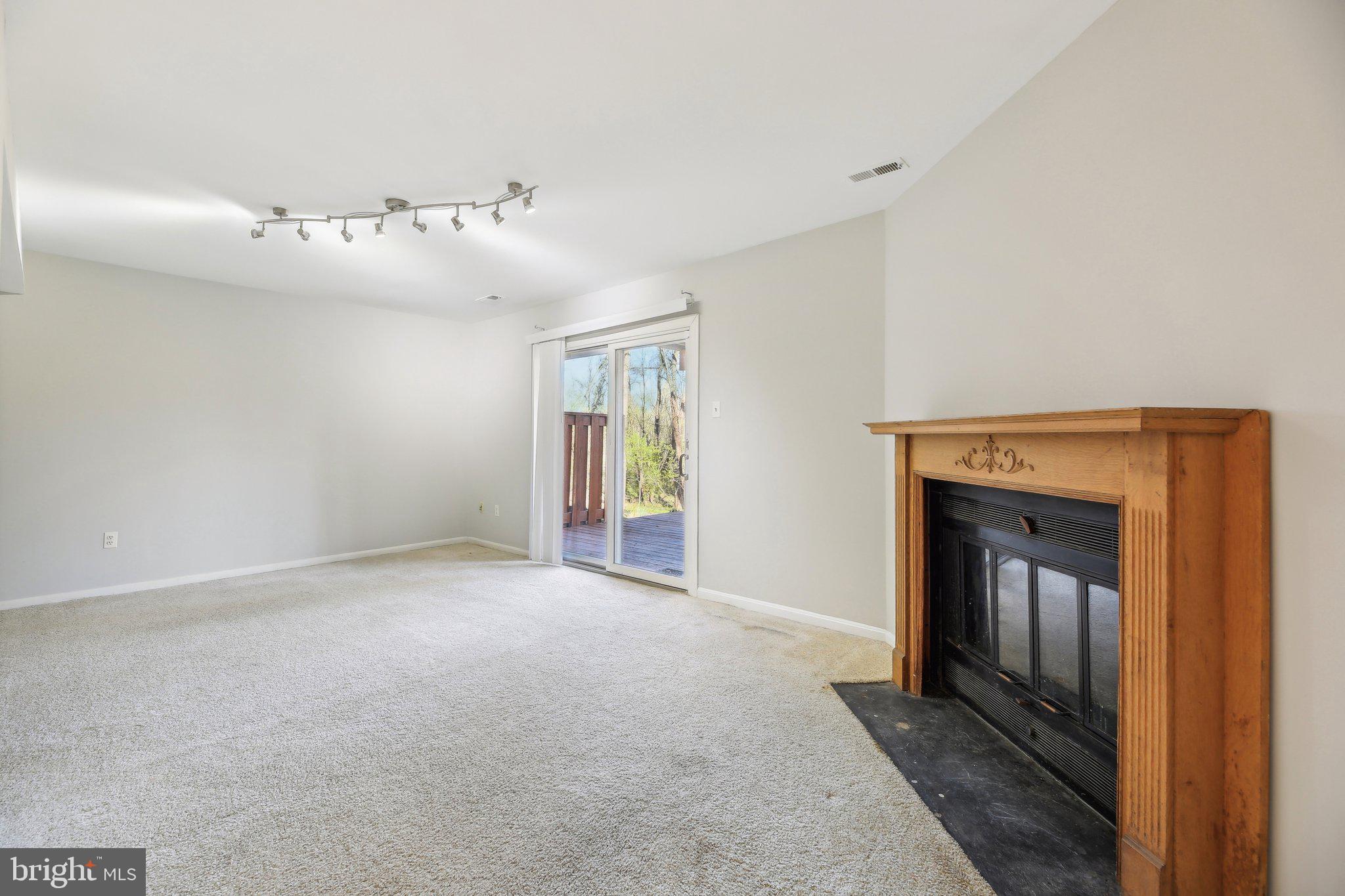 DORSEY HALL - Residential