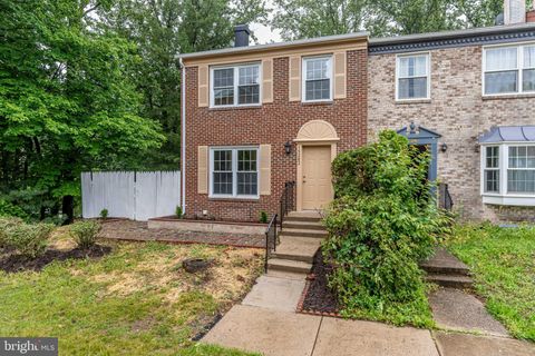 Photo of 15263 Waterwheel Terrace, WOODBRIDGE, VA 22191 (MLS # VAPW2121196)