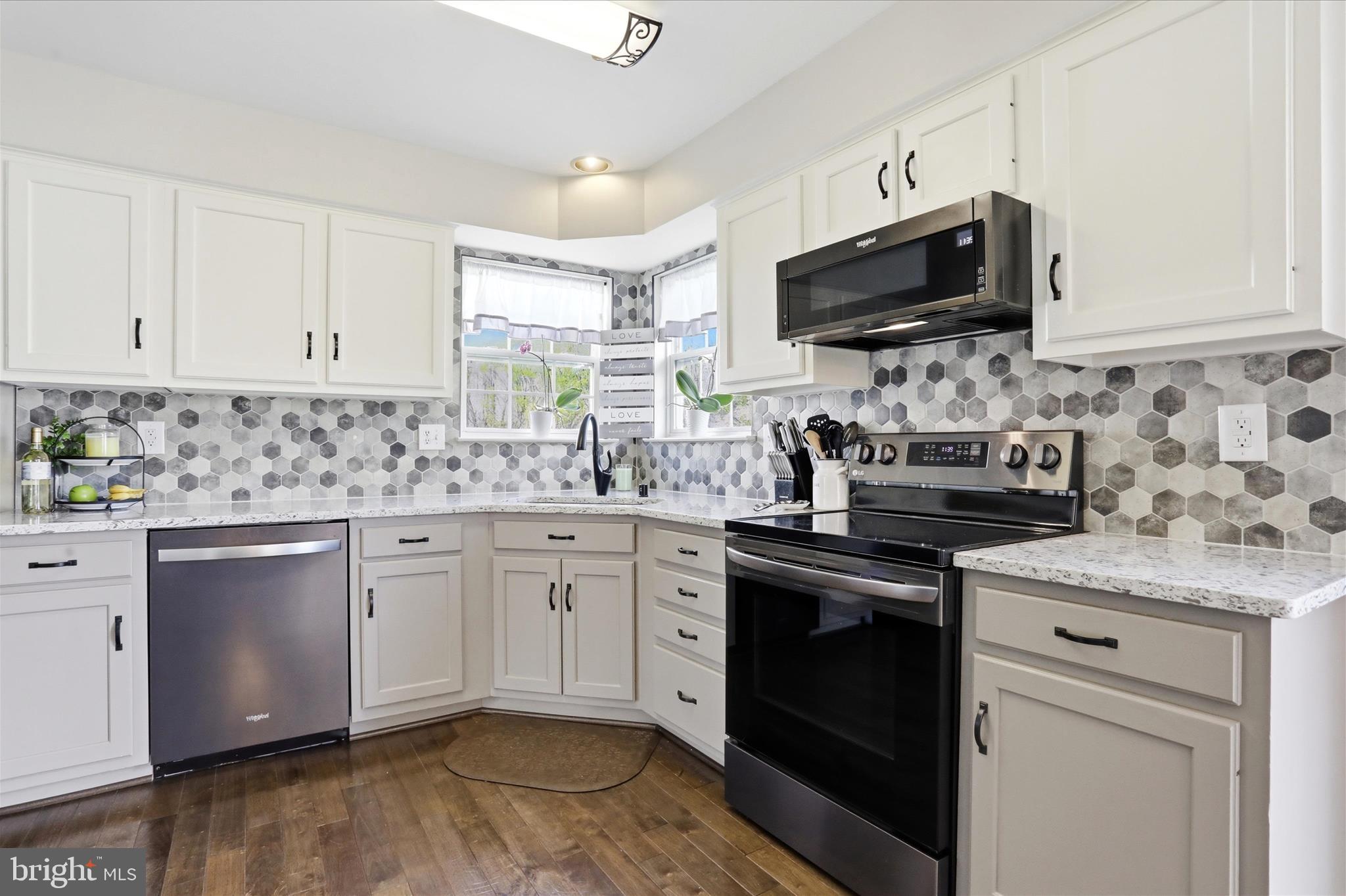 KINGSBROOK - Residential