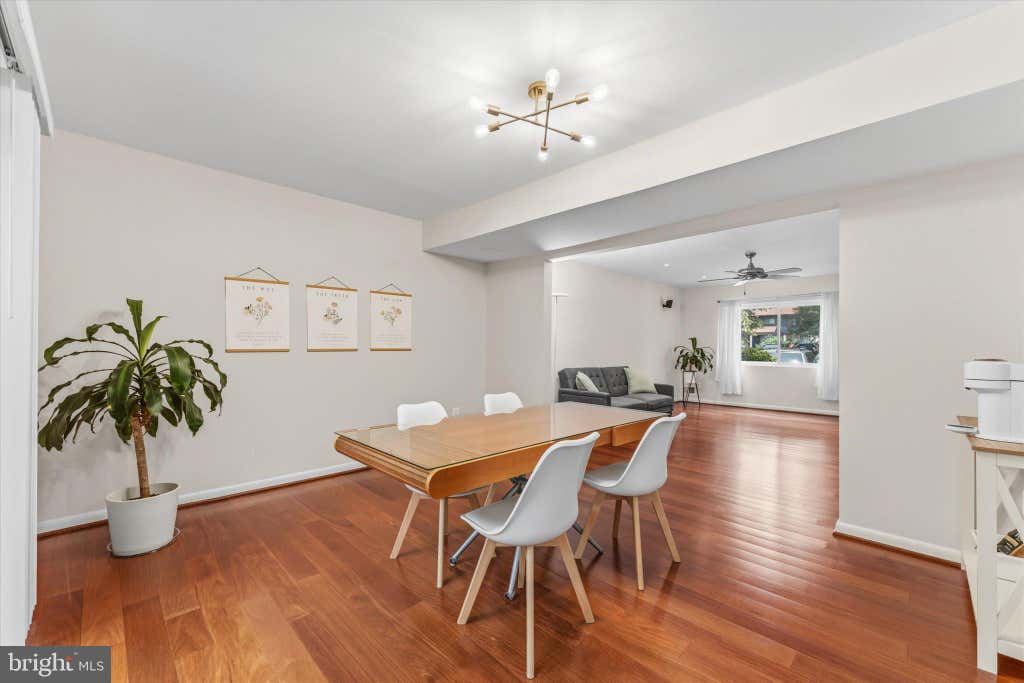 Photo of 2235 Wheelwright Court, RESTON, VA 20191 (MLS # VAFX2329152)