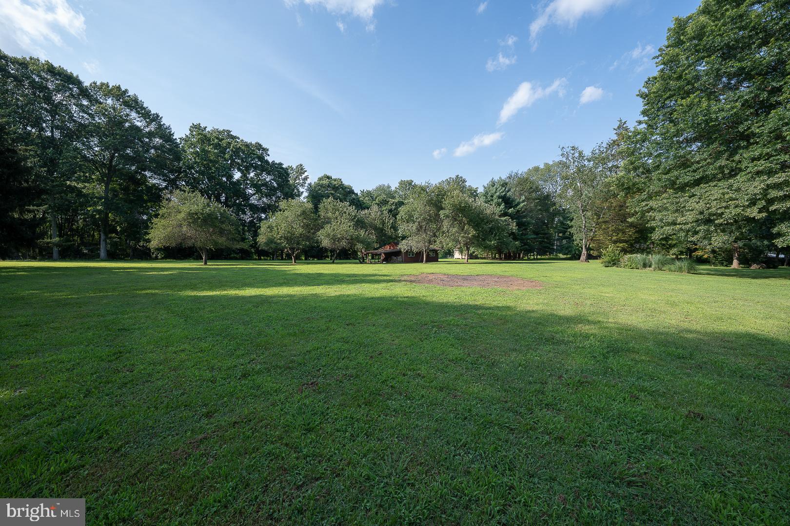 1285 GRADYVILLE ROAD