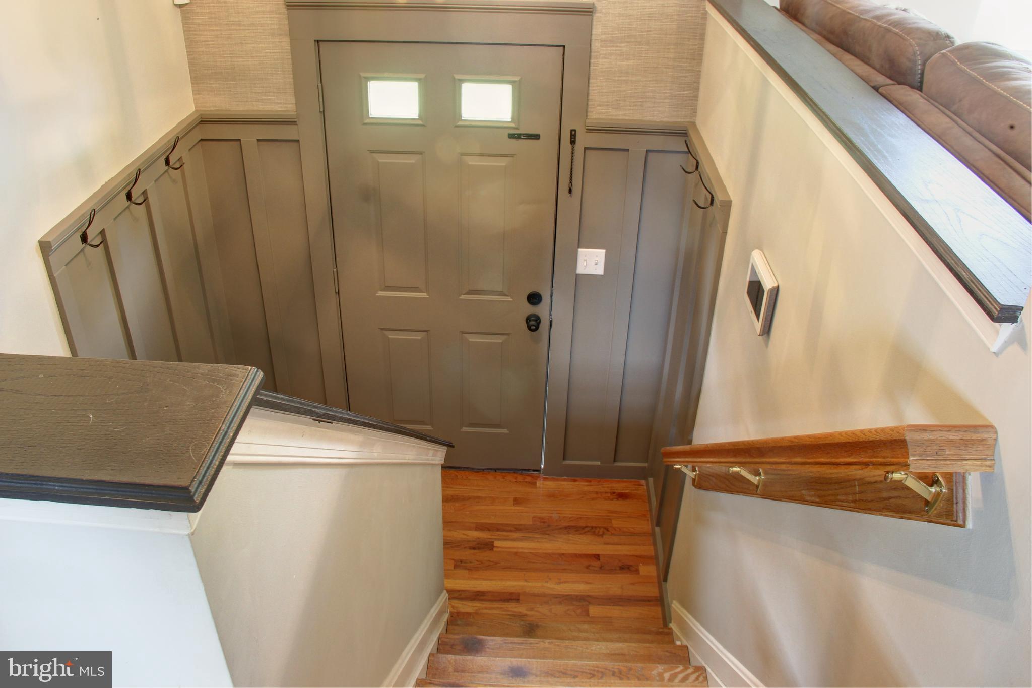 LONGVIEW BEACH - Residential