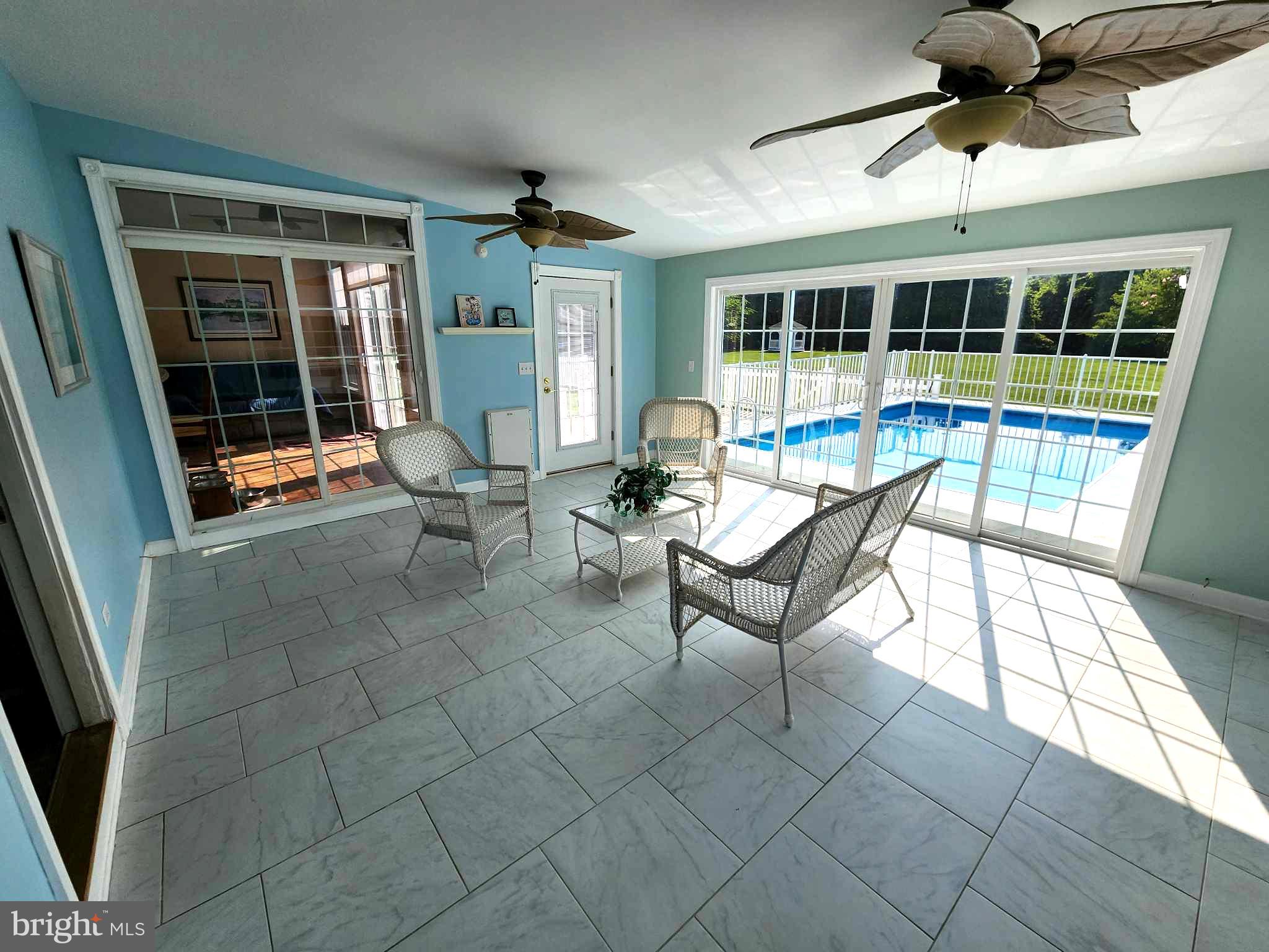 HOLDEN FARM - Residential