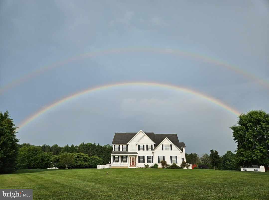 HOLDEN FARM - Residential