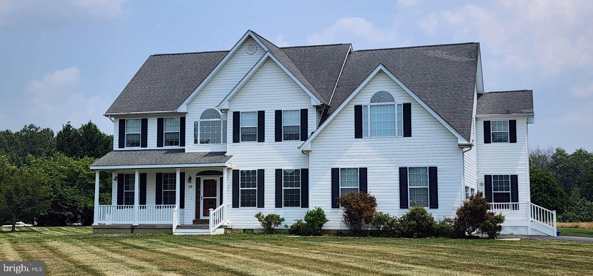 HOLDEN FARM - Residential