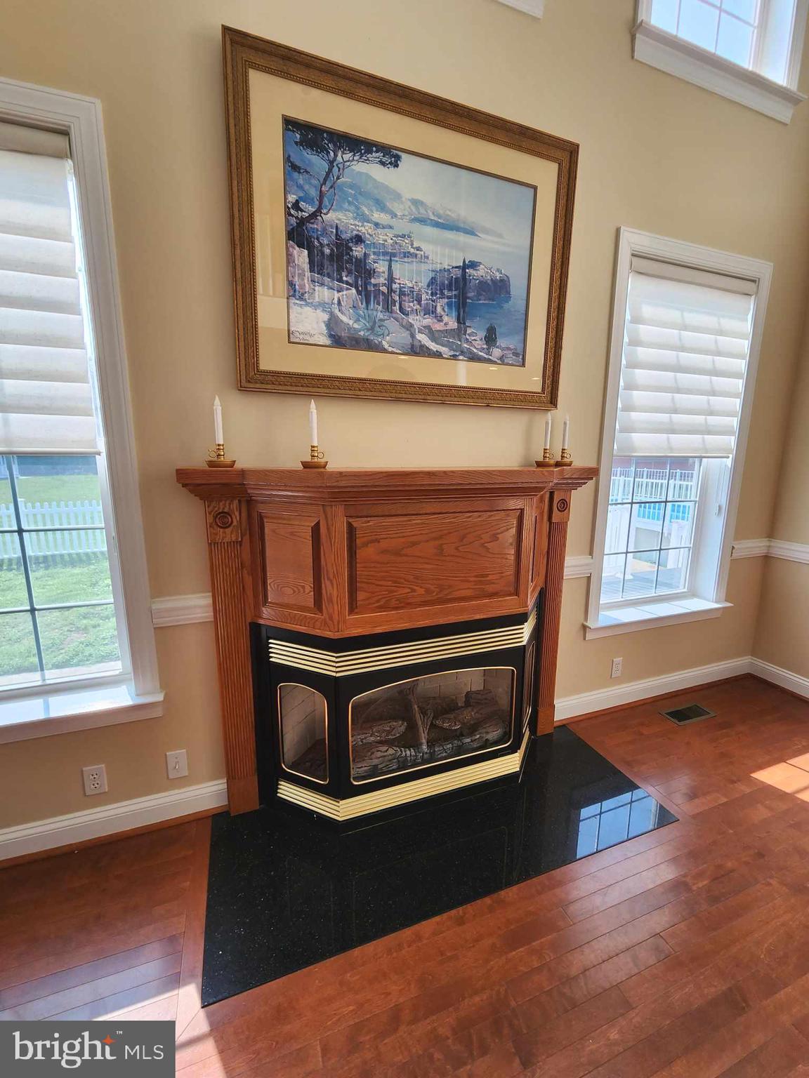 HOLDEN FARM - Residential