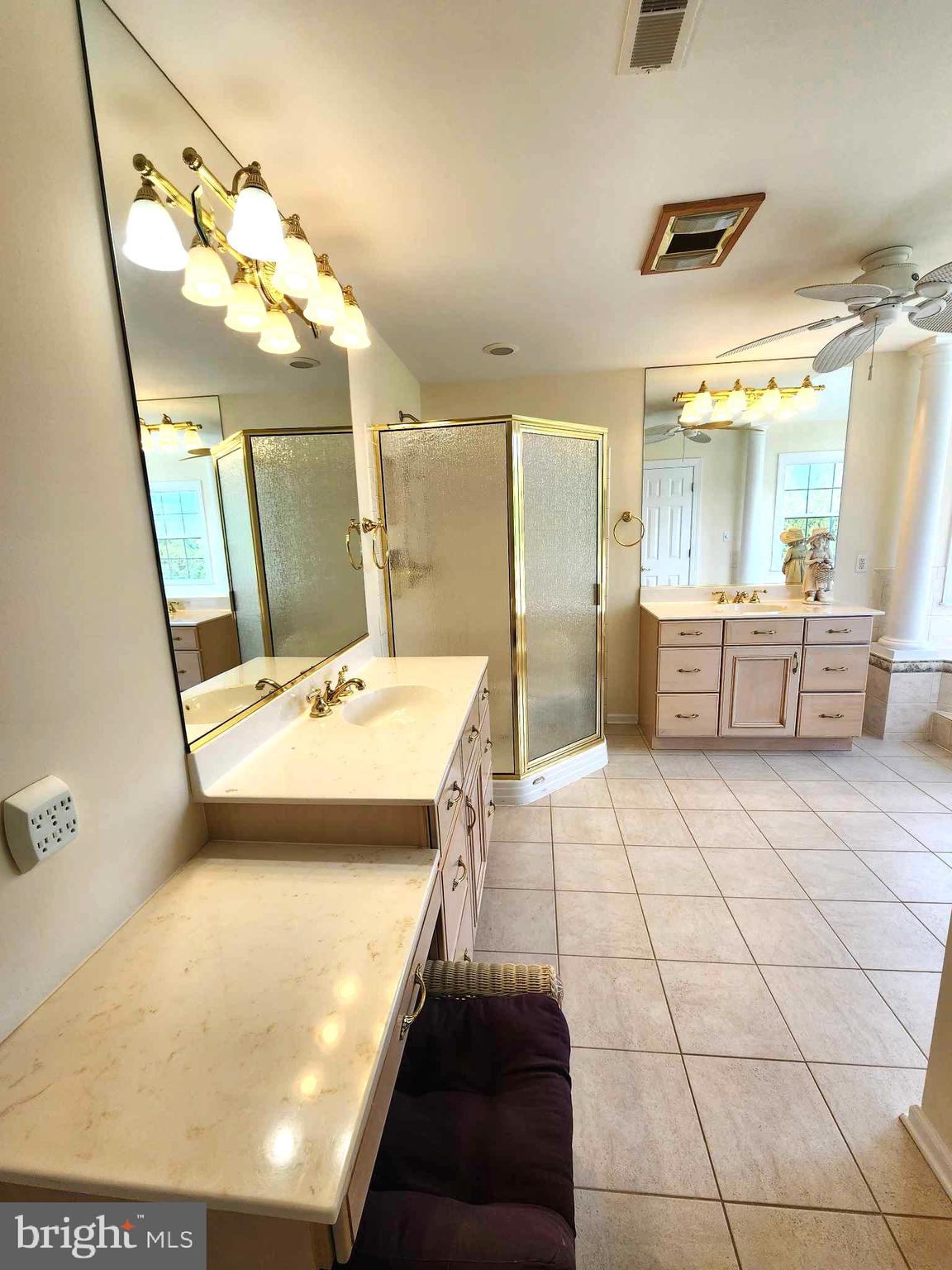 HOLDEN FARM - Residential