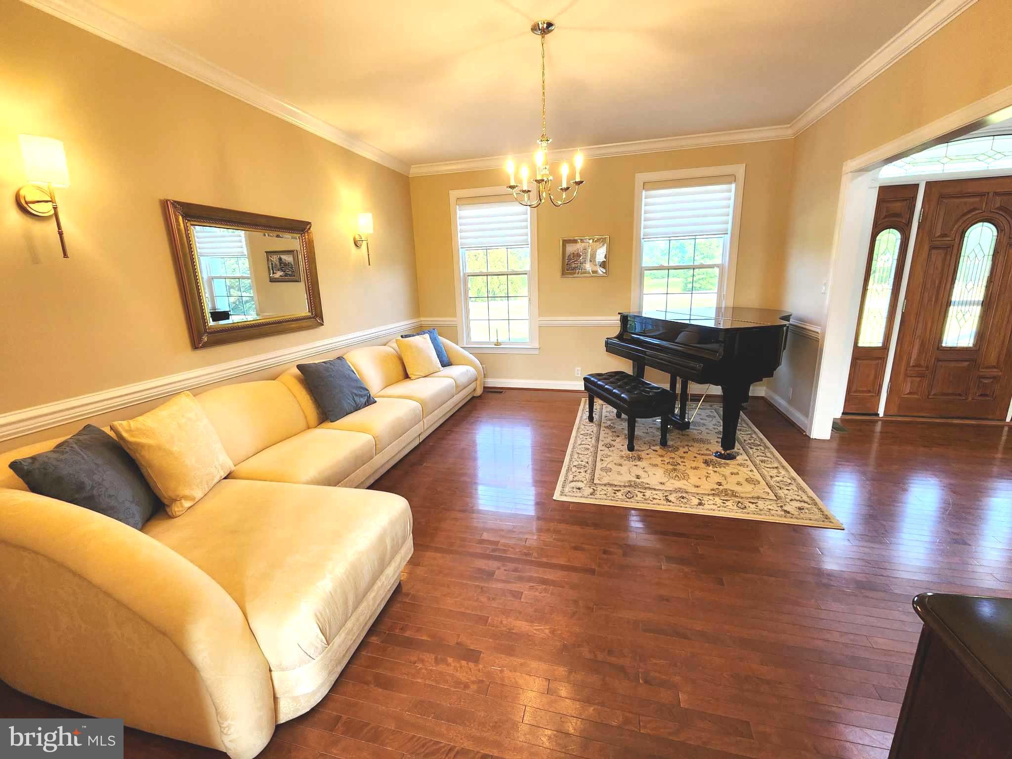 HOLDEN FARM - Residential