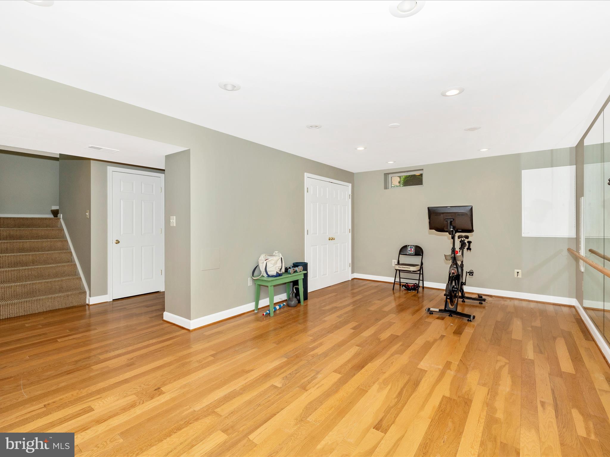 SPRING RIDGE - Residential