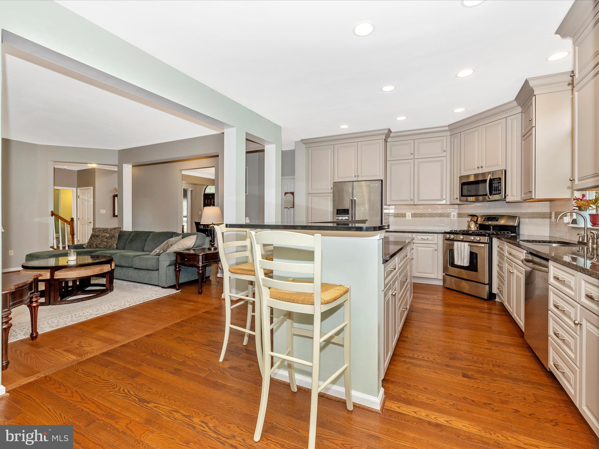 SPRING RIDGE - Residential