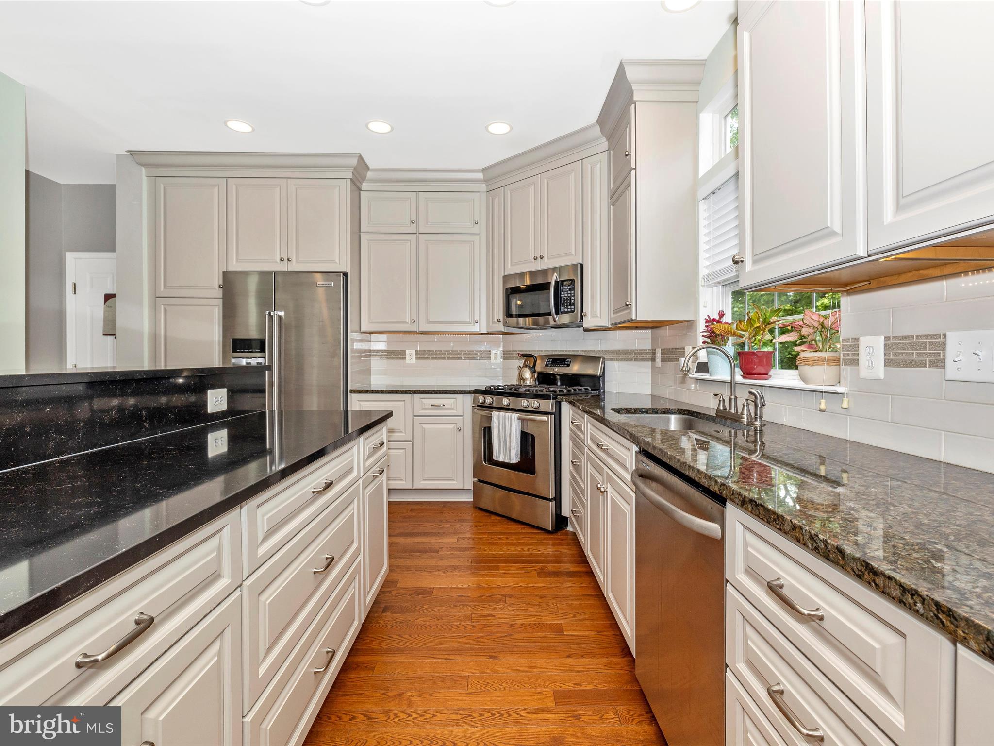 SPRING RIDGE - Residential