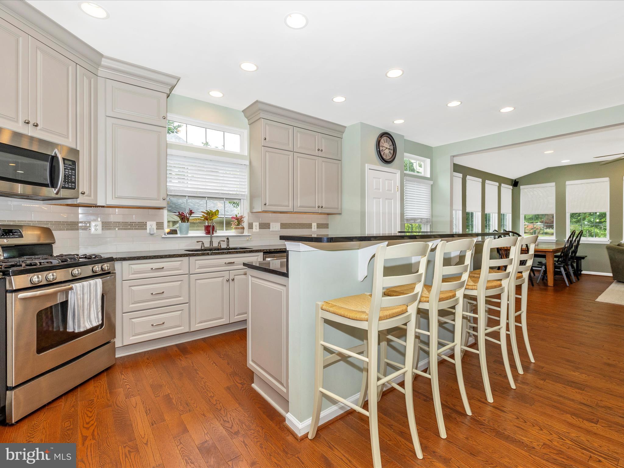 SPRING RIDGE - Residential