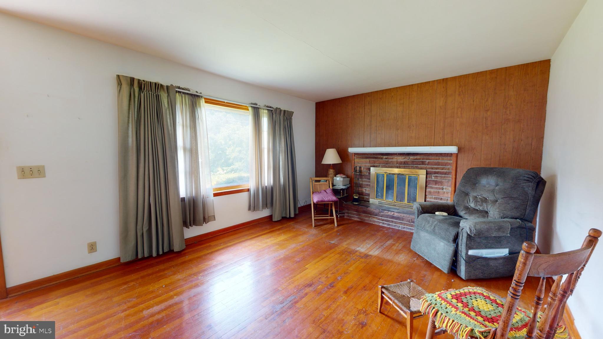 POOR FARM - Residential