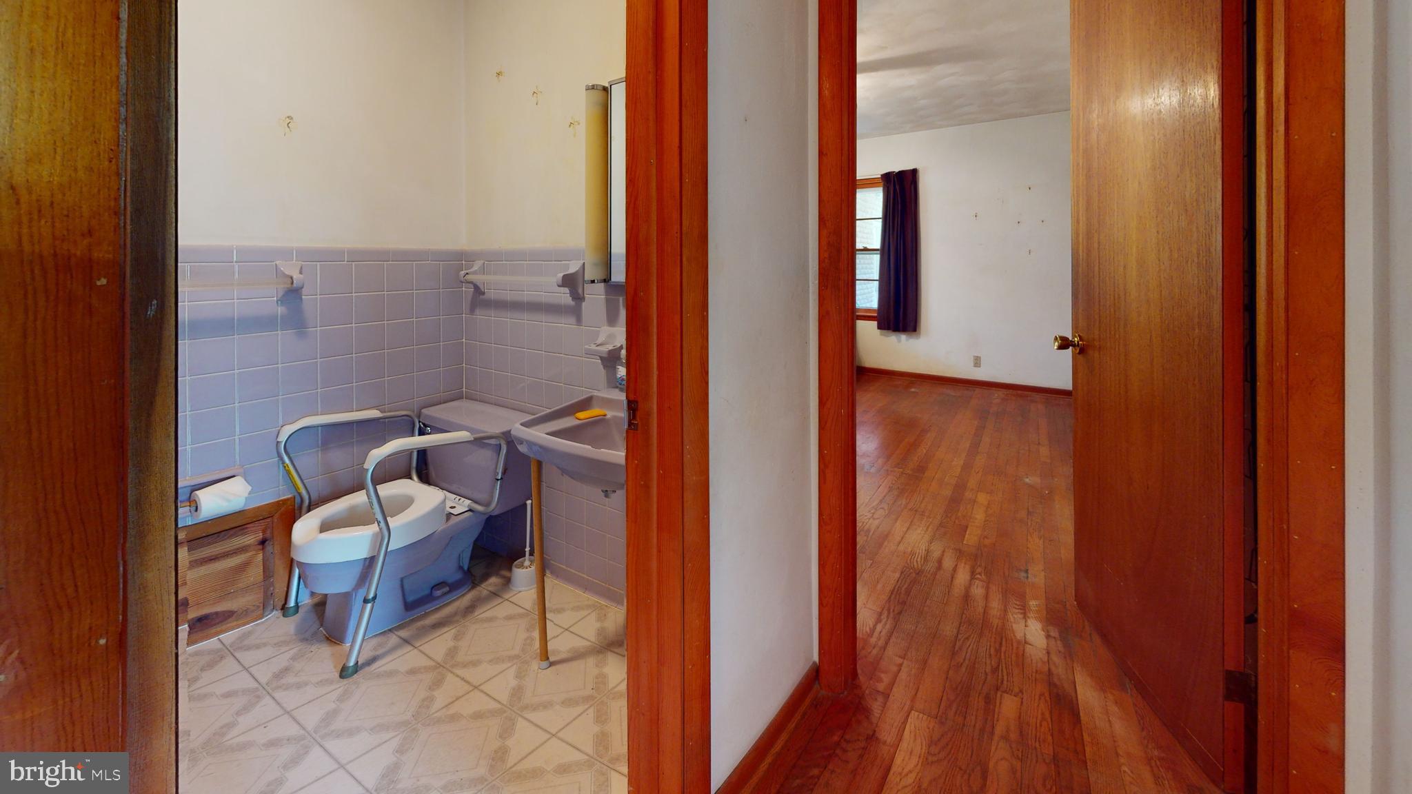 POOR FARM - Residential