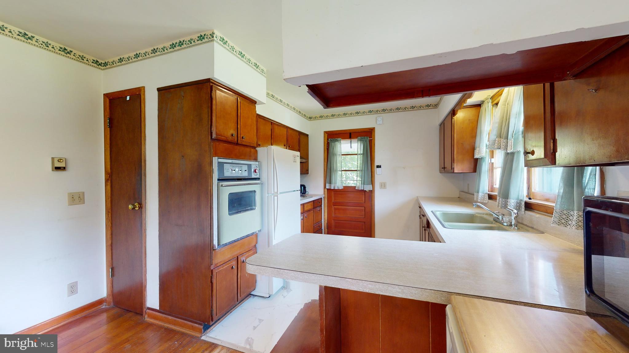 POOR FARM - Residential