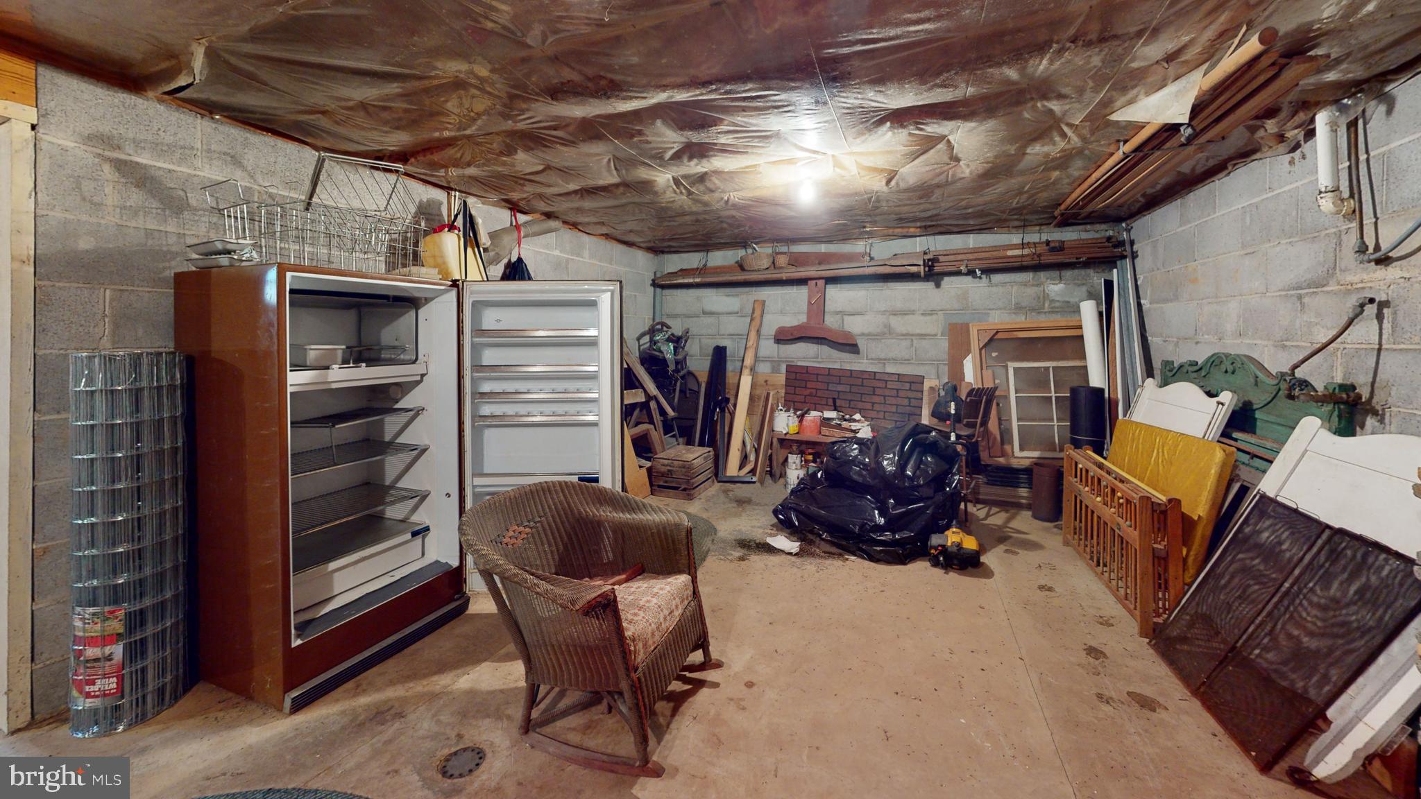 POOR FARM - Residential