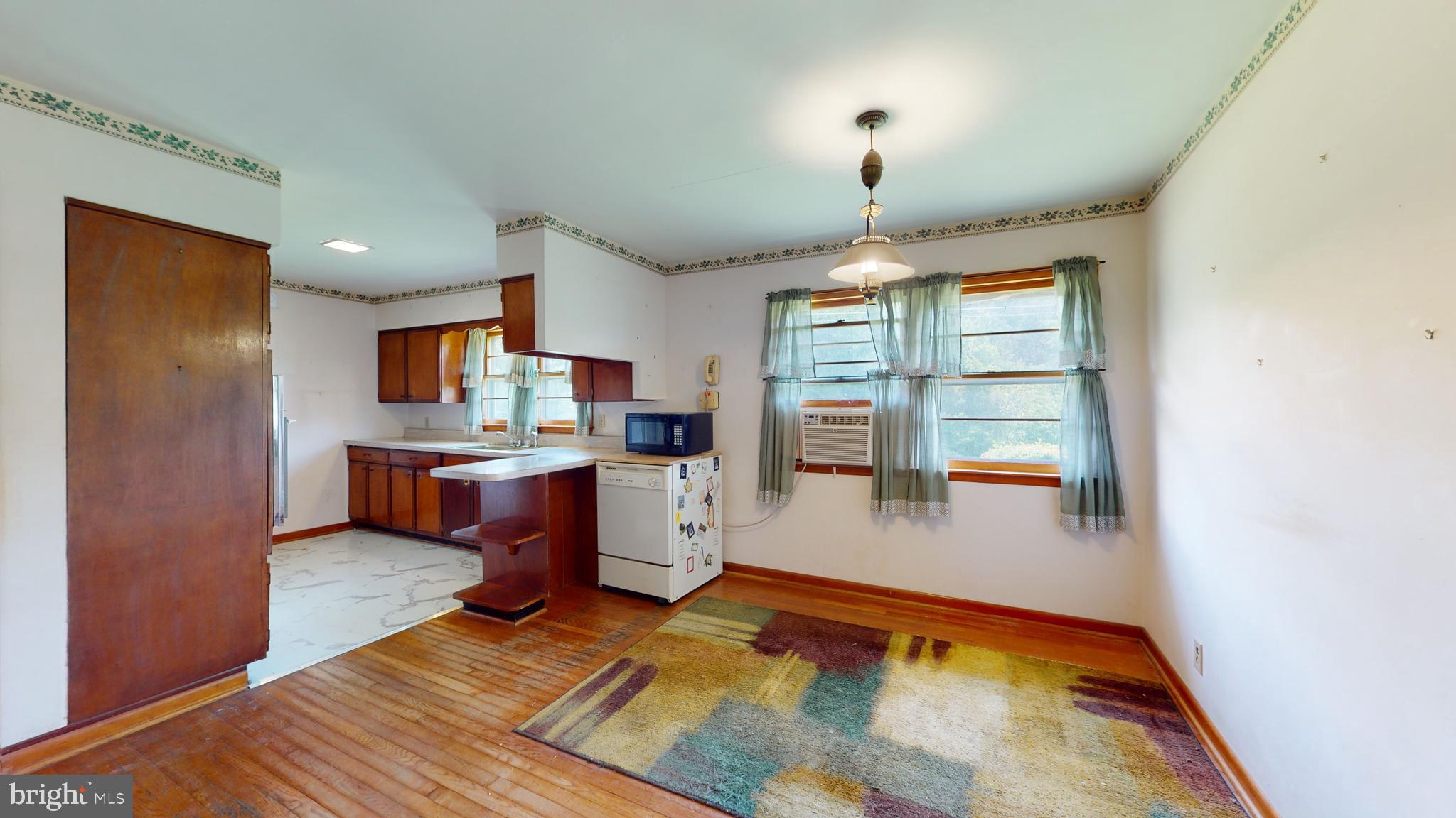 POOR FARM - Residential