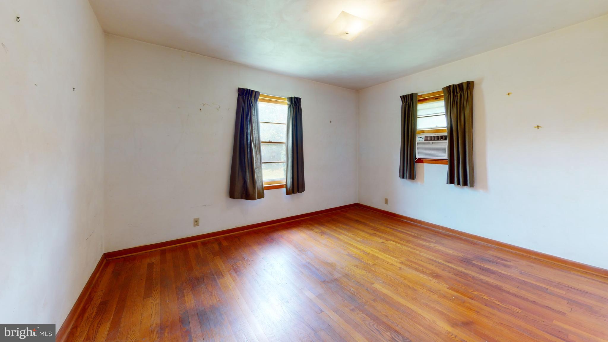 POOR FARM - Residential