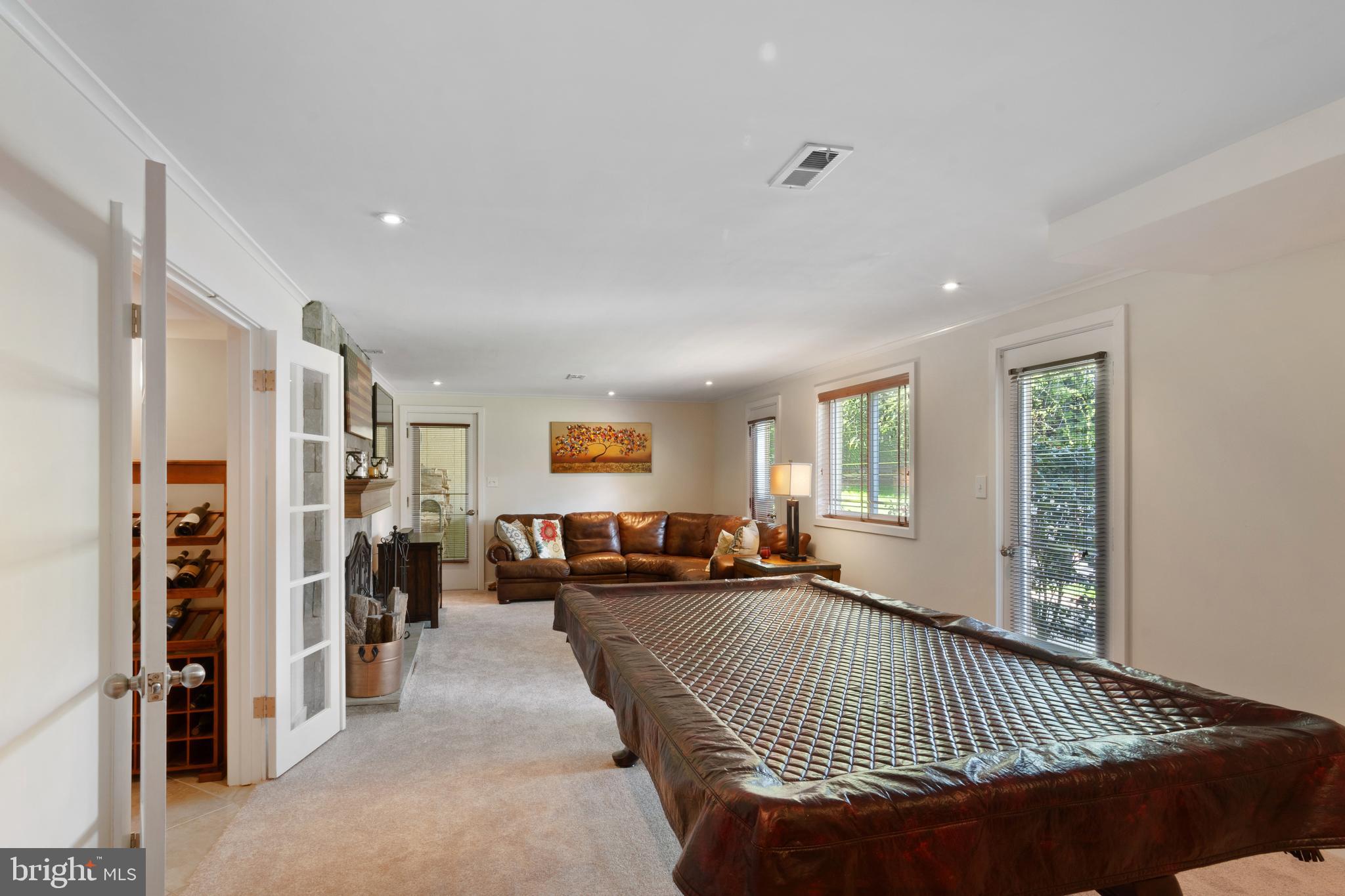 WESTGROVE - Residential Lease