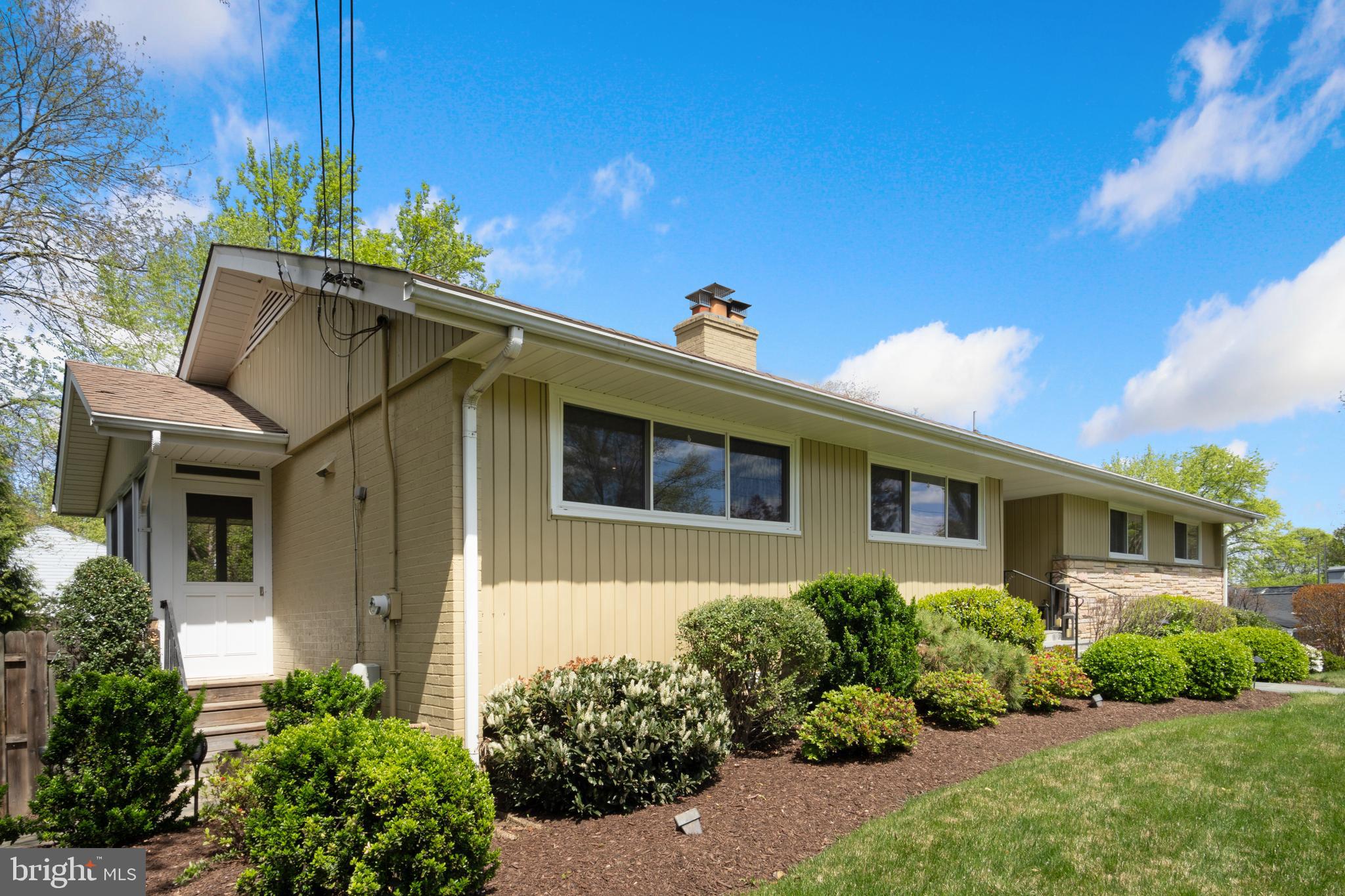 WESTGROVE - Residential Lease