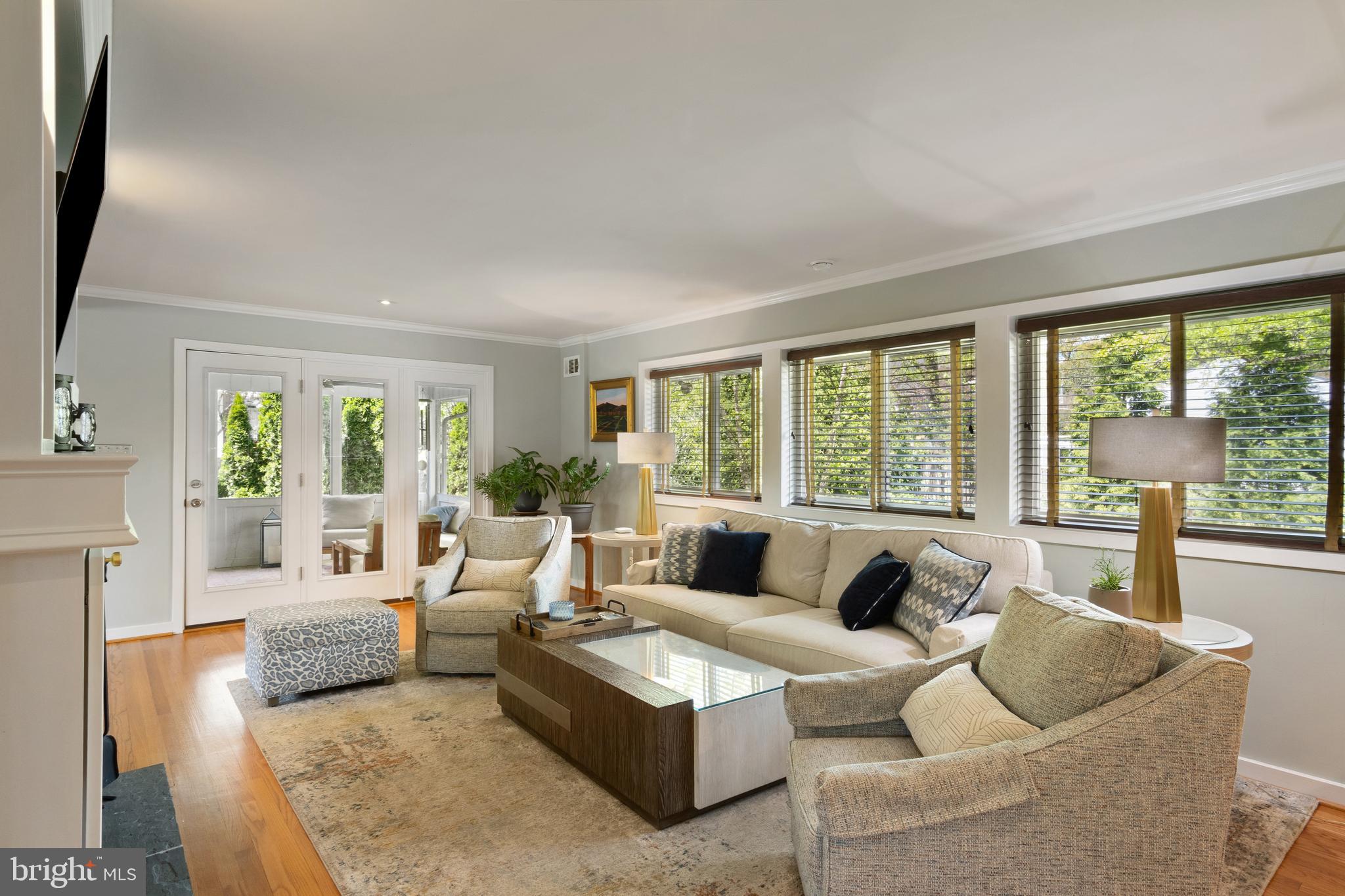 WESTGROVE - Residential Lease