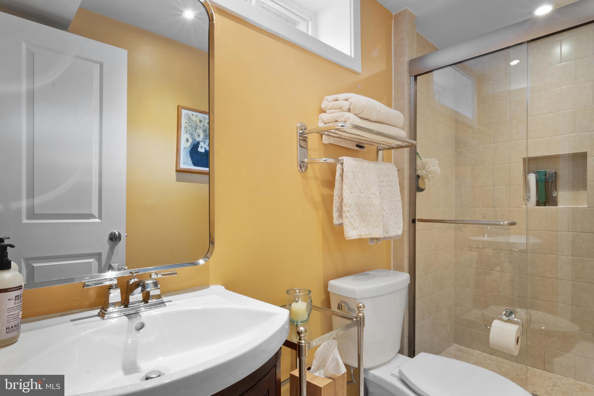 WESTGROVE - Residential Lease