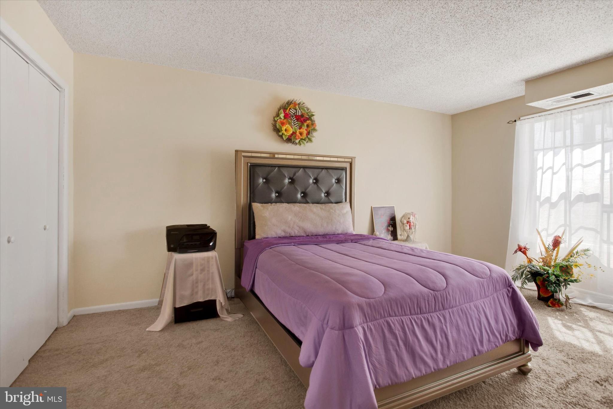 SWANN HILL CONDOMINIUMS - Residential