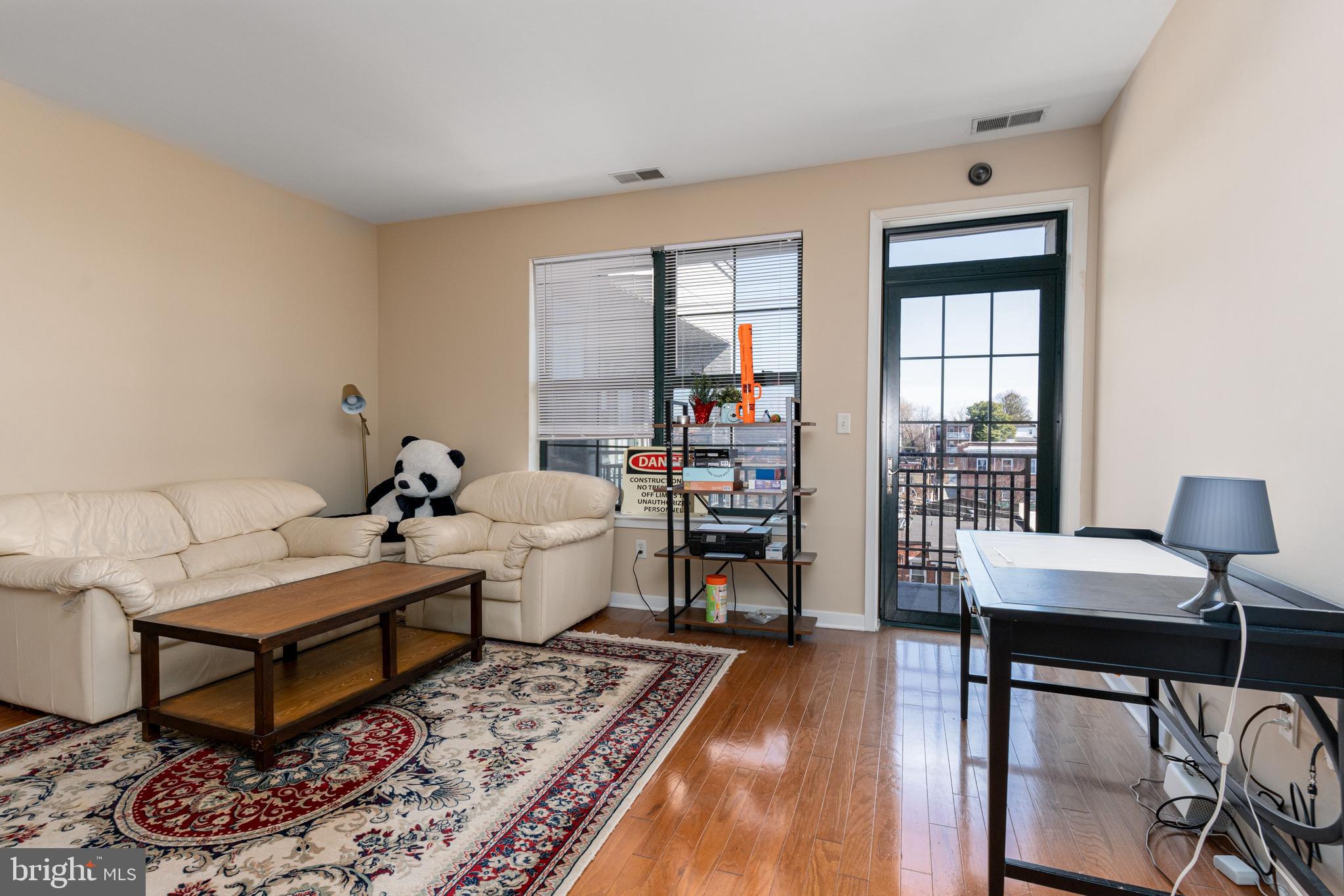 VILLAGE LOFTS - Residential