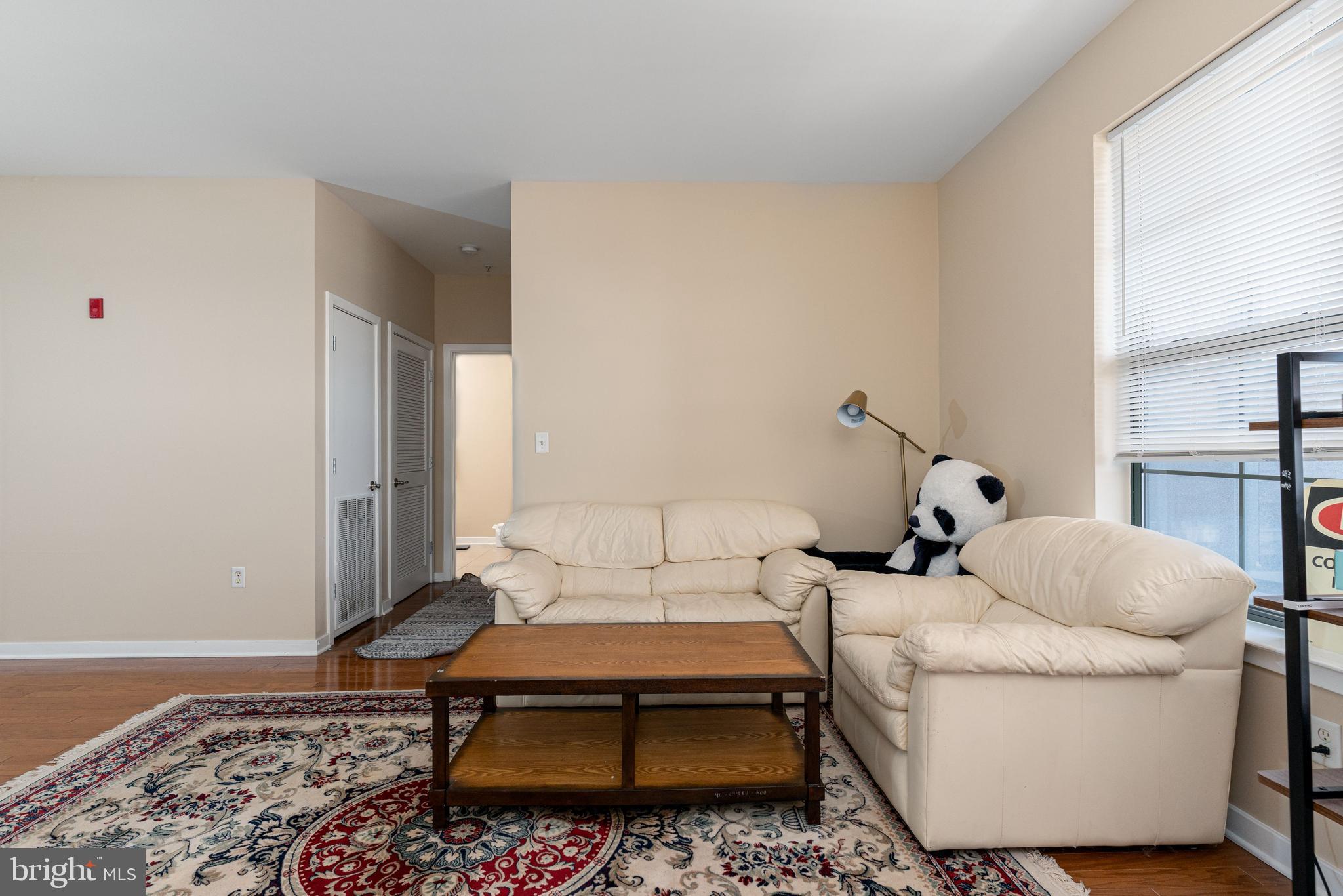 VILLAGE LOFTS - Residential