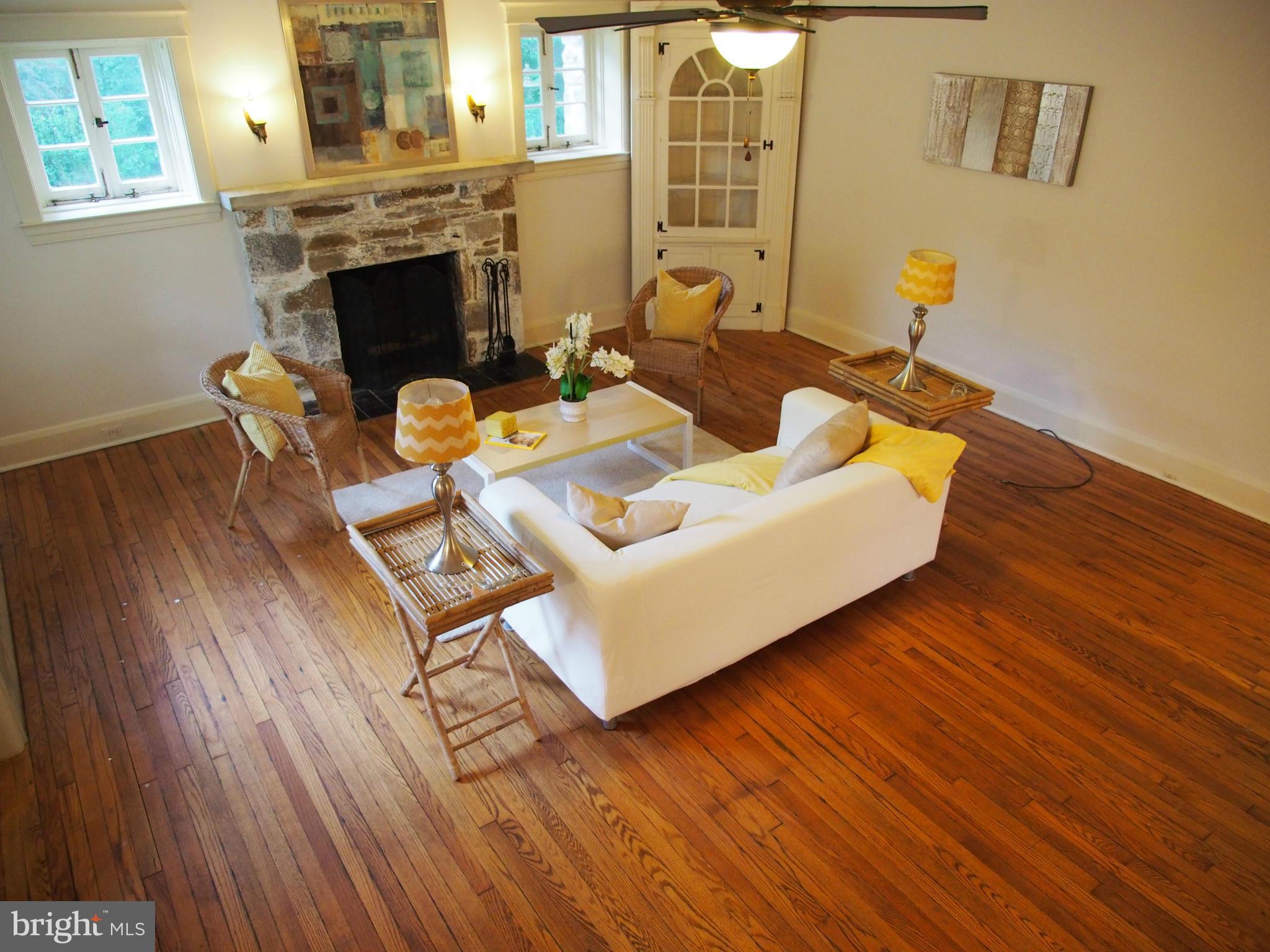 TOWSON ESTATES - Residential