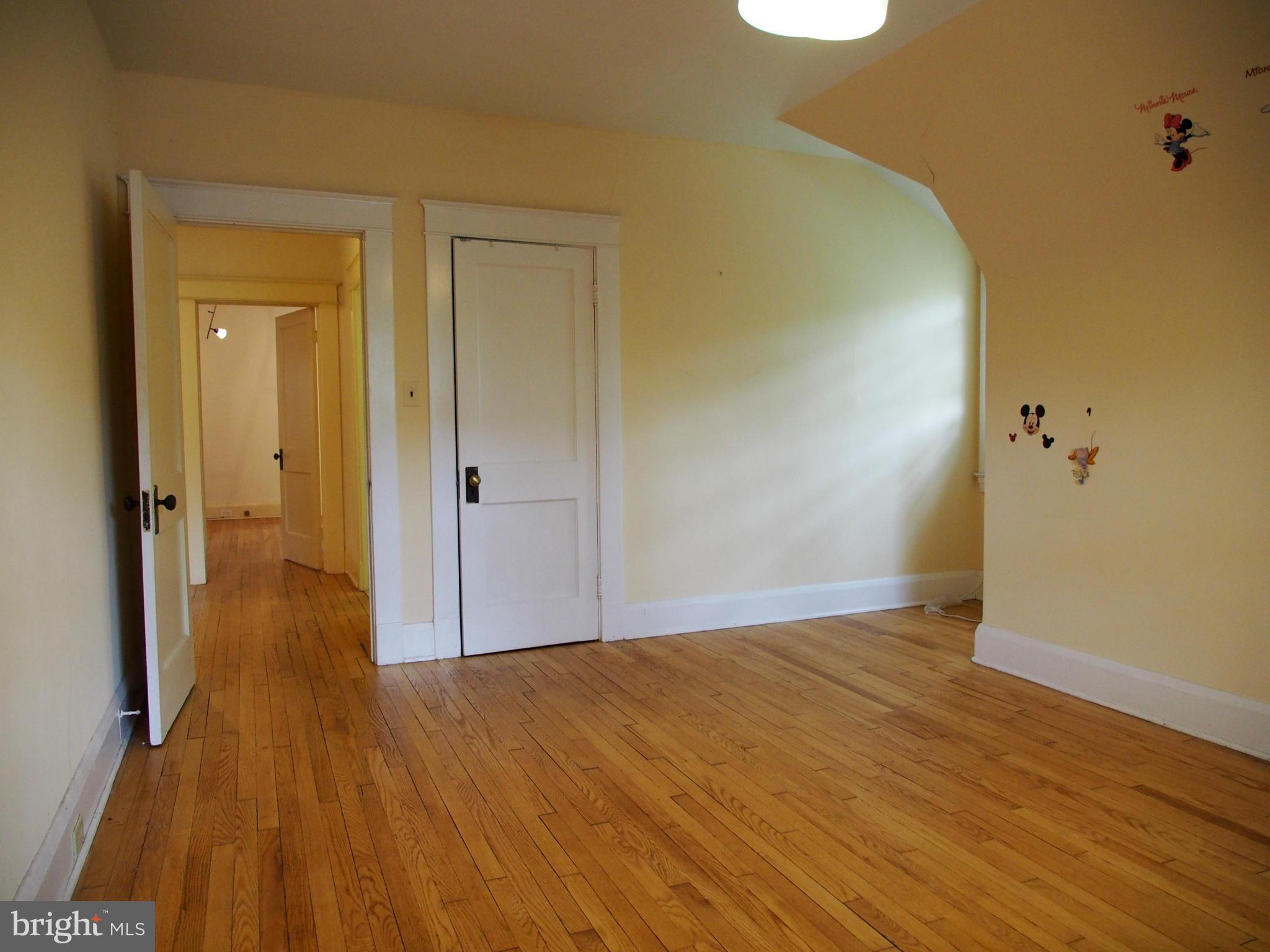 TOWSON ESTATES - Residential