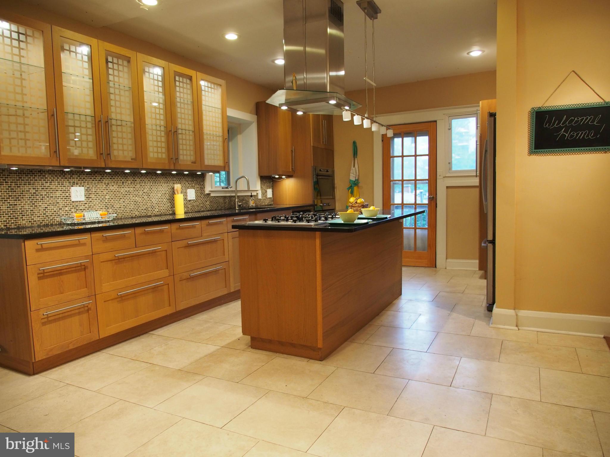 TOWSON ESTATES - Residential