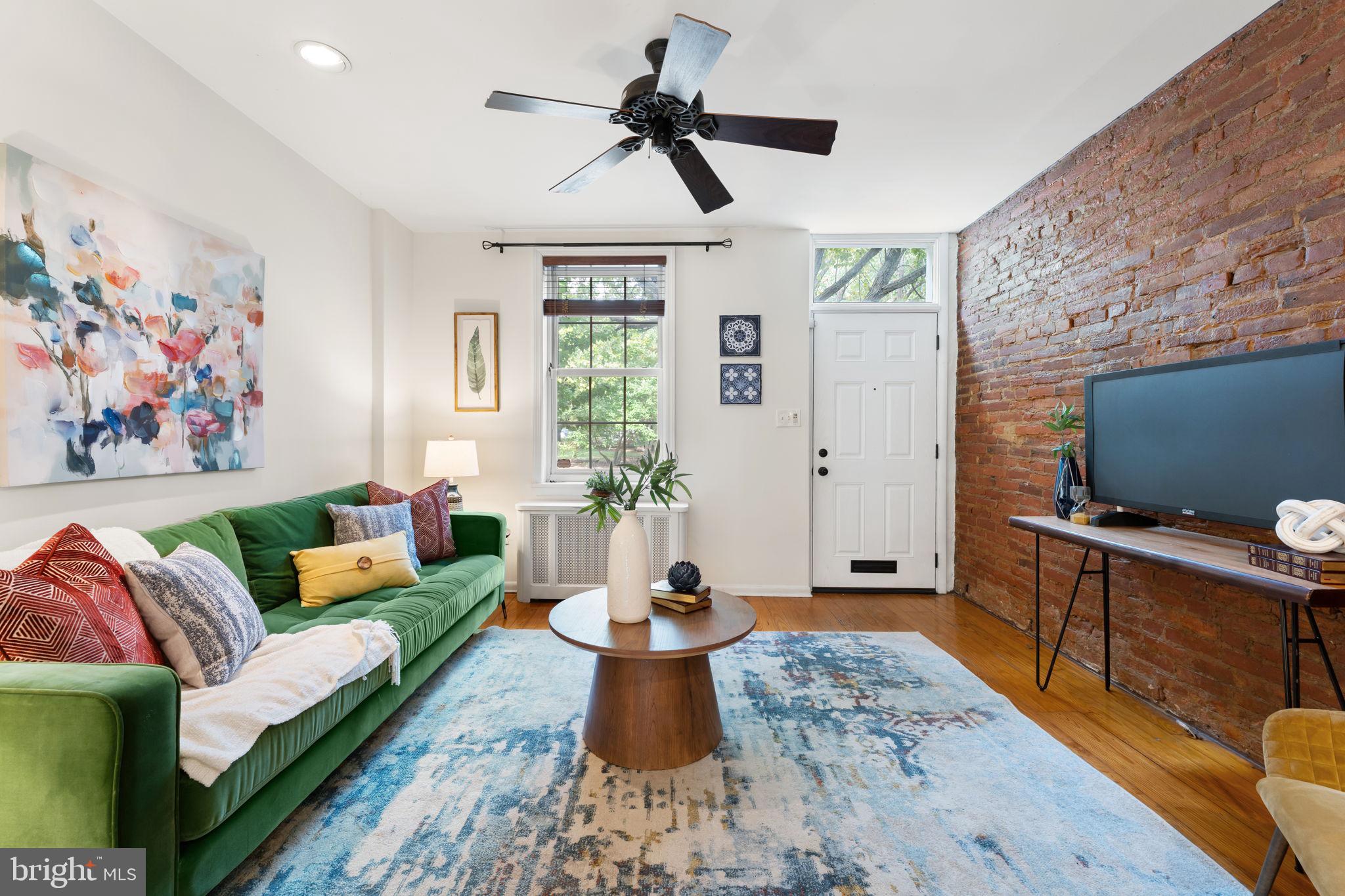1115 S 3RD