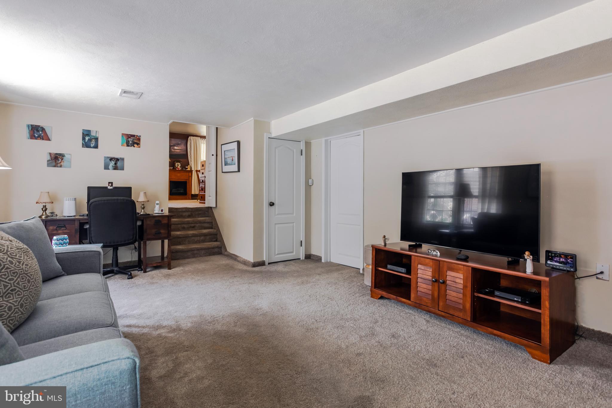 HILLTOP - Residential