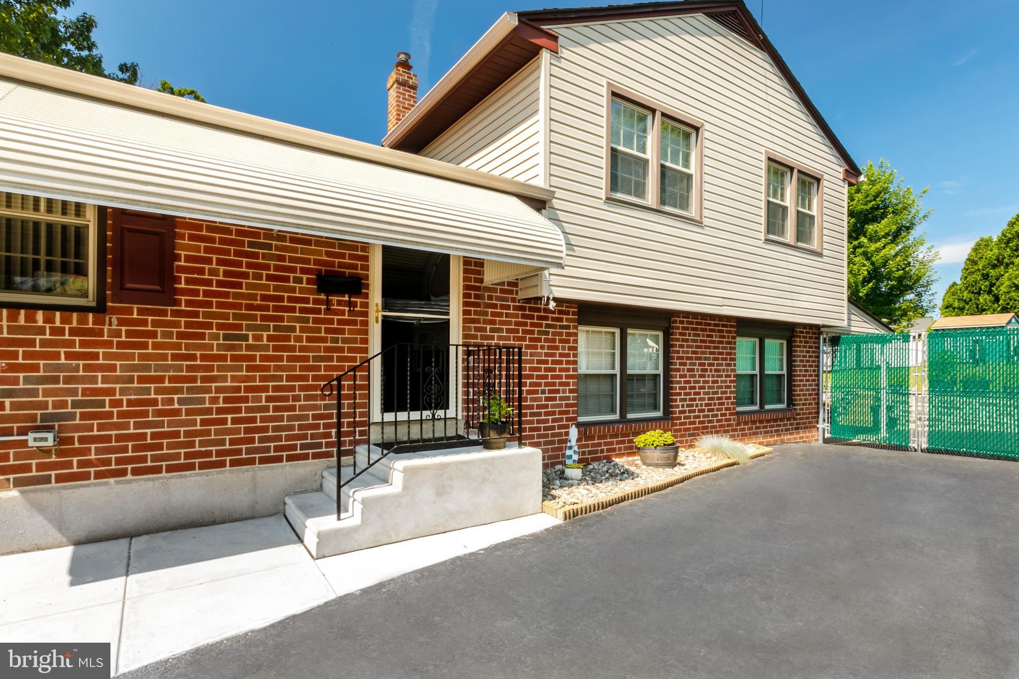 HILLTOP - Residential