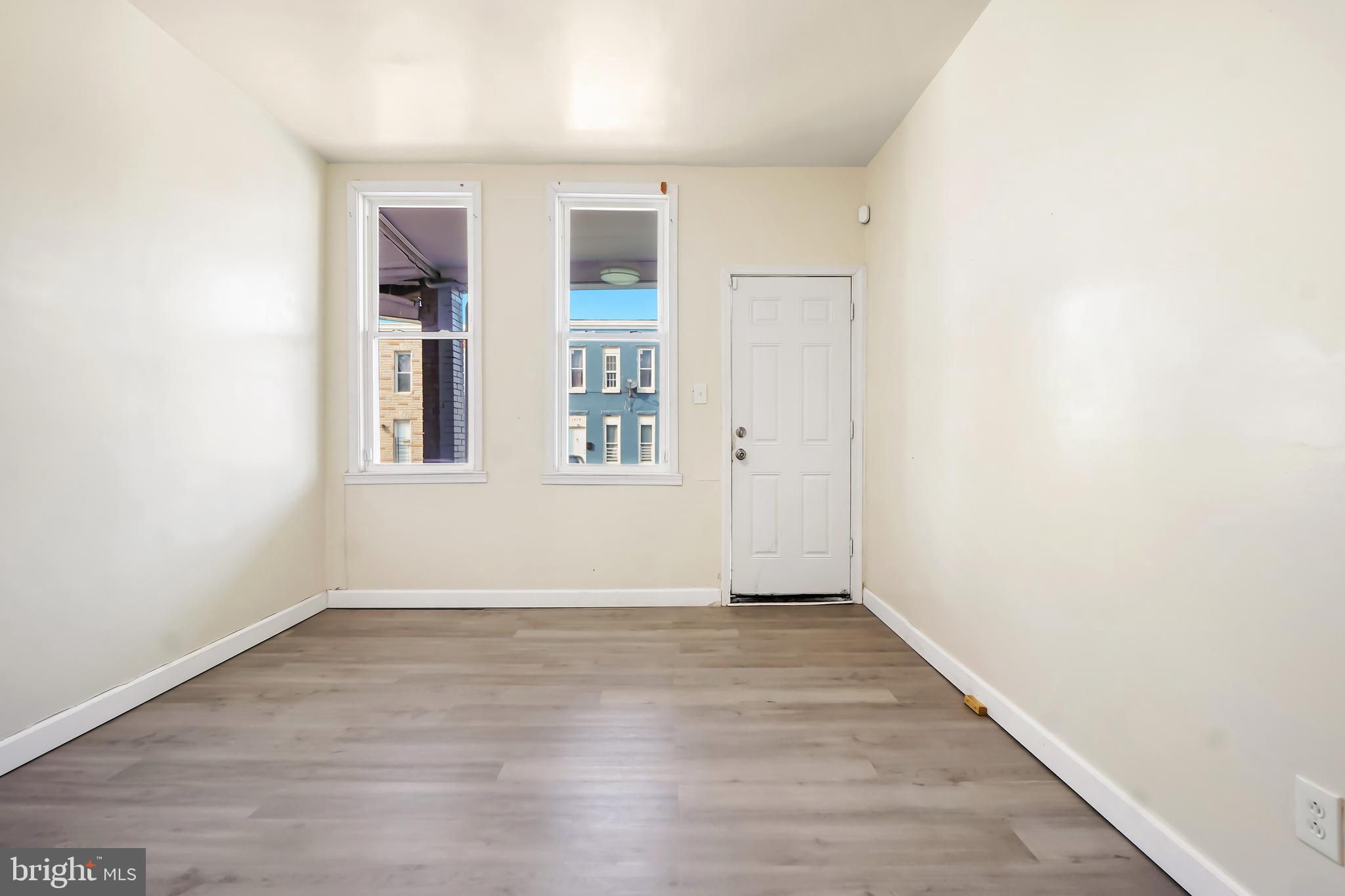 BROADWAY EAST - Residential