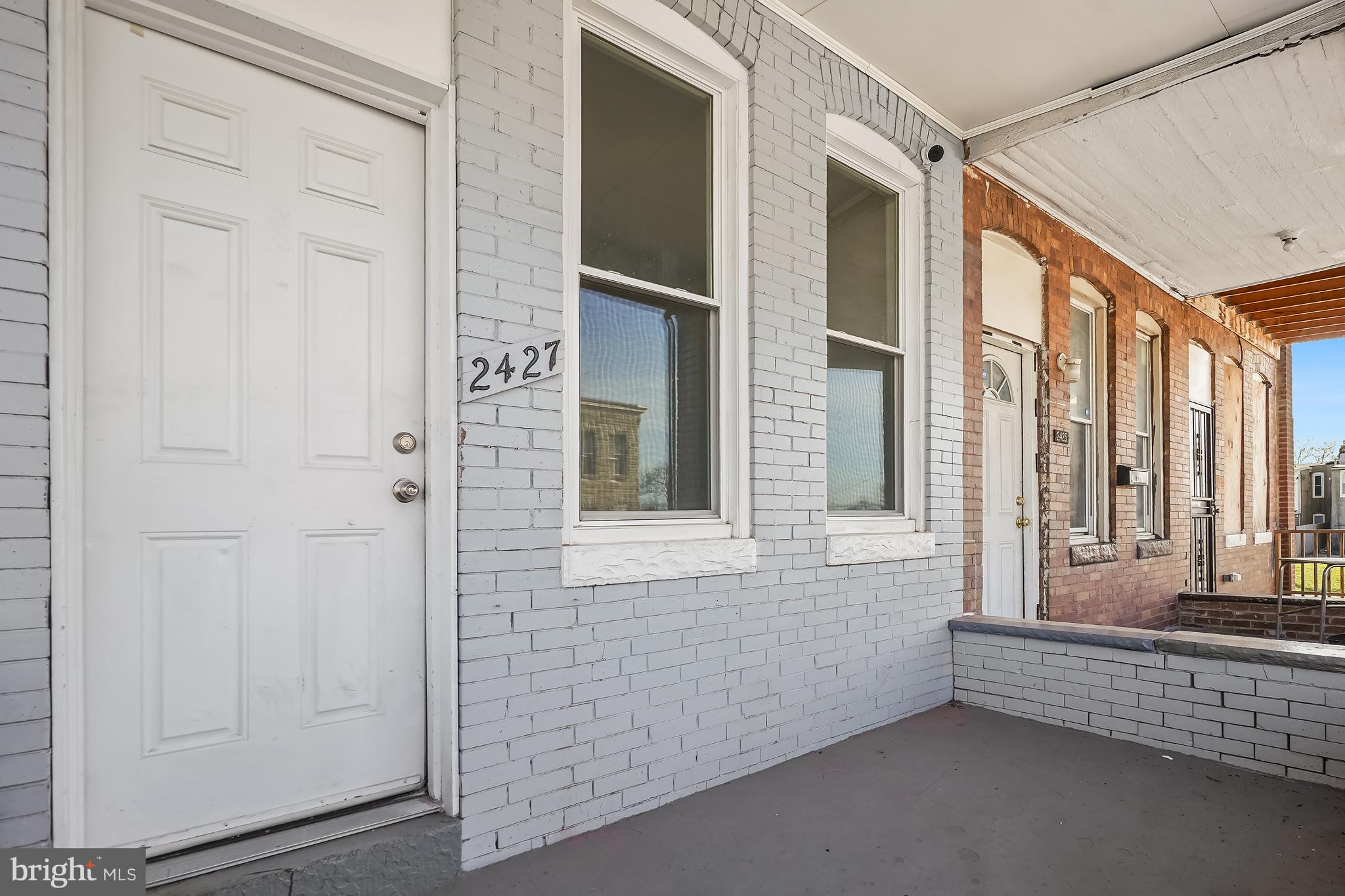 BROADWAY EAST - Residential