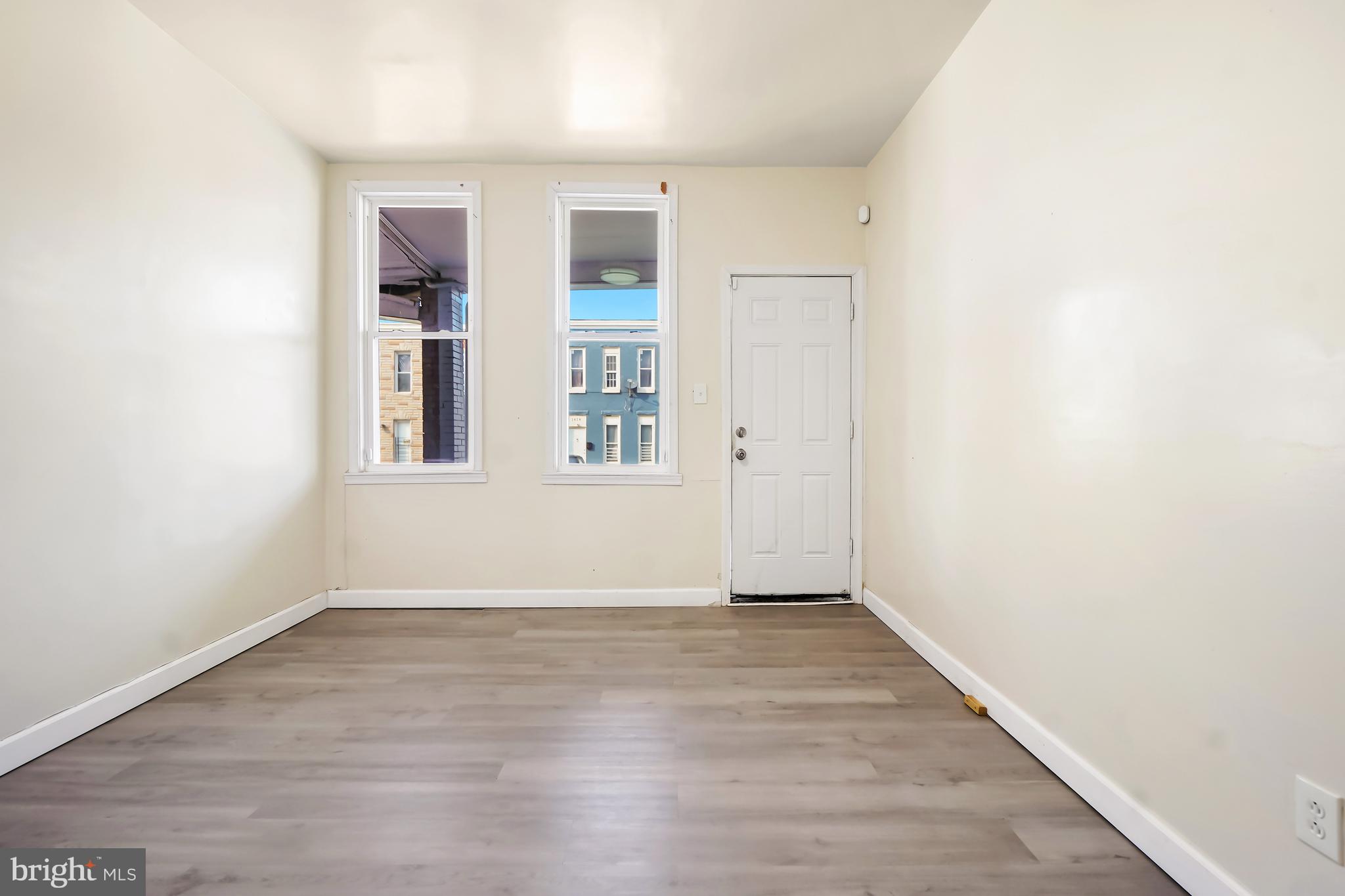 BROADWAY EAST - Residential