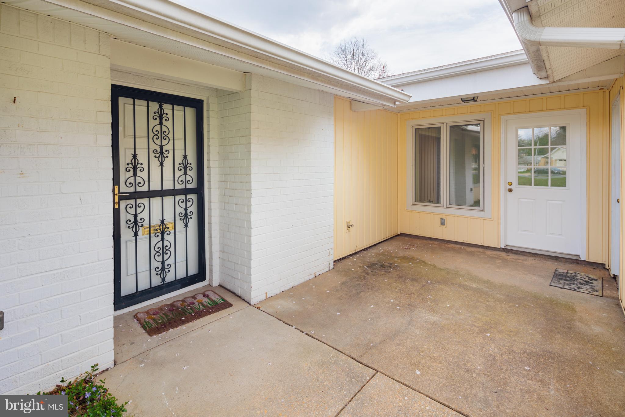 LEISURE WORLD - Residential