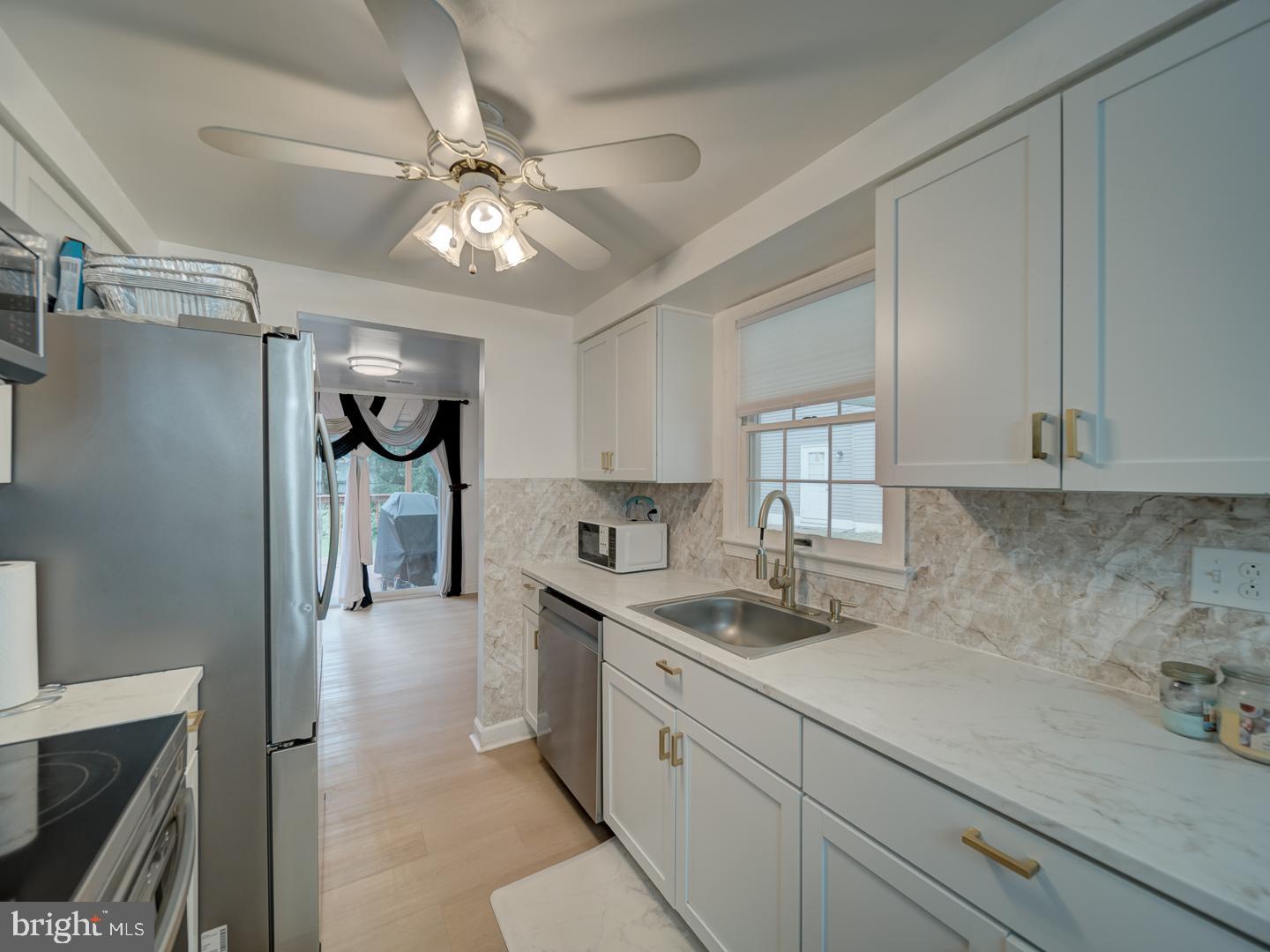 HICKORY RIDGE - Residential