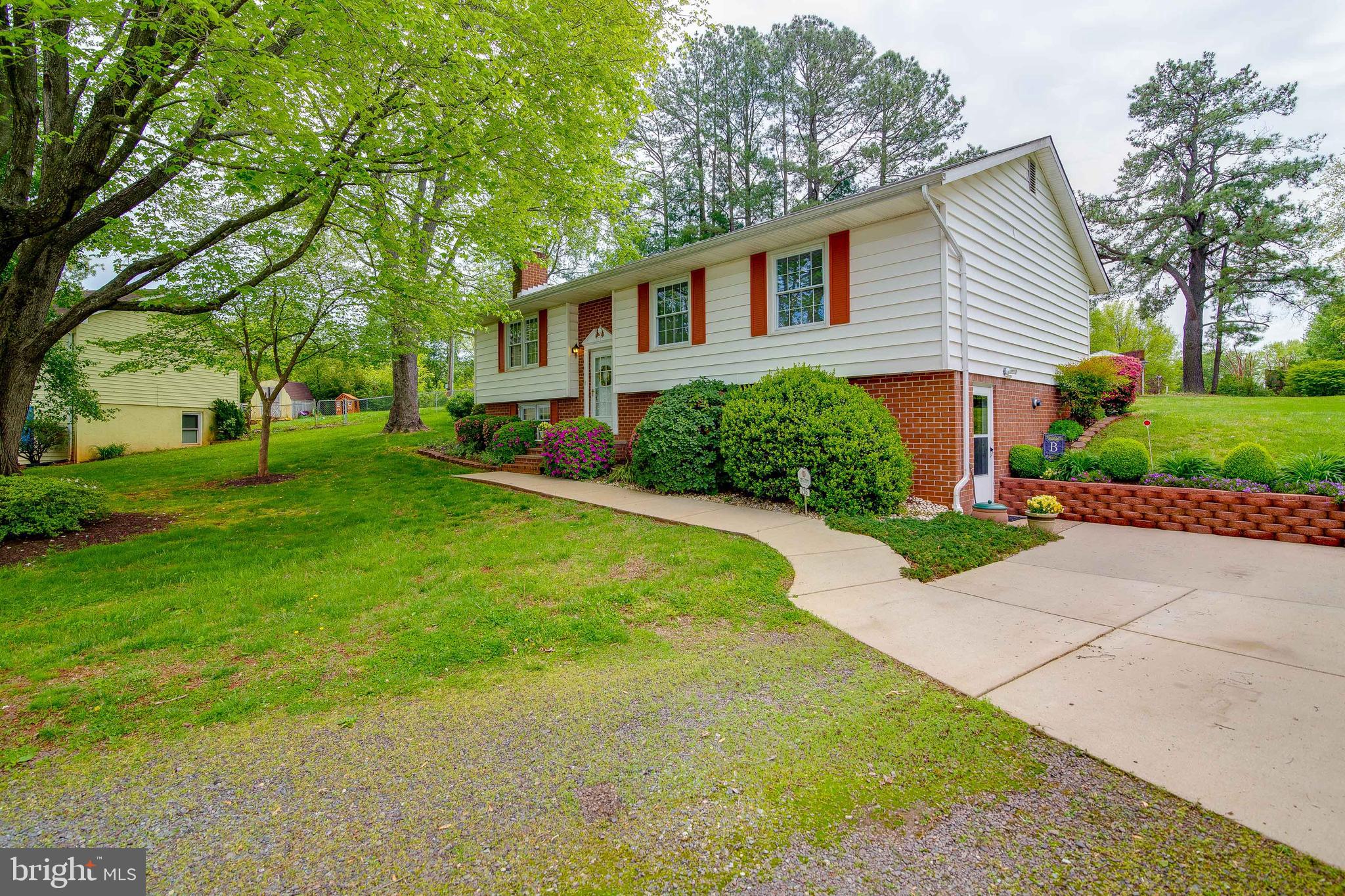 FARMINGTON HEIGHTS - Residential