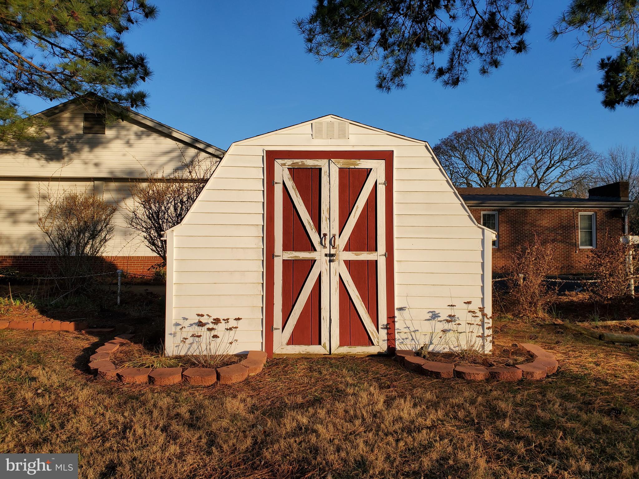 FARMINGTON HEIGHTS - Residential