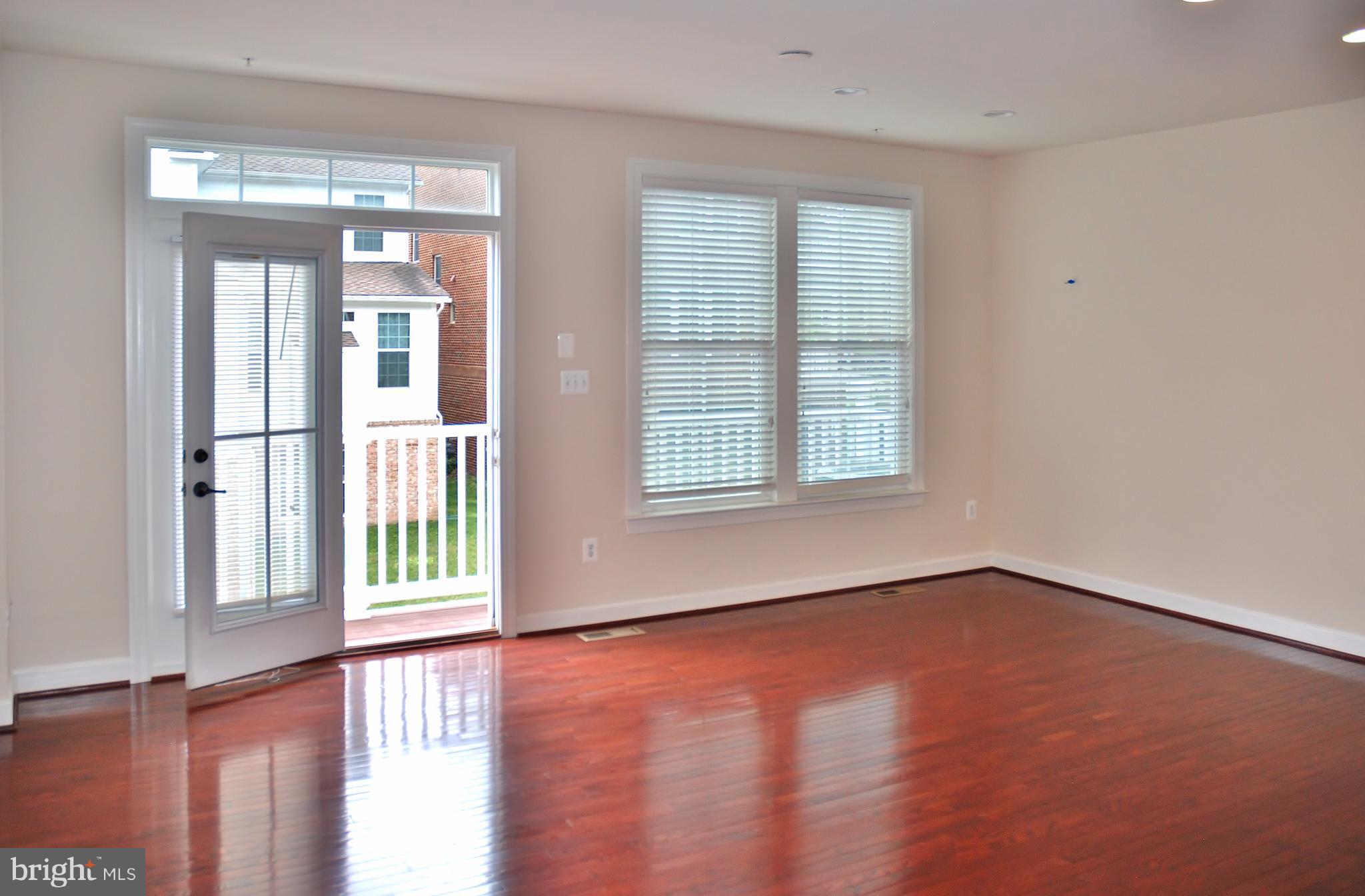 WATKINS MILL TOWN CENTER - Residential Lease