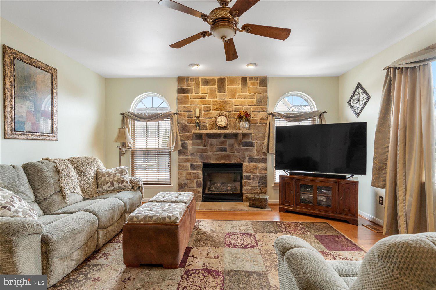 PERRY HALL FARMS - Residential