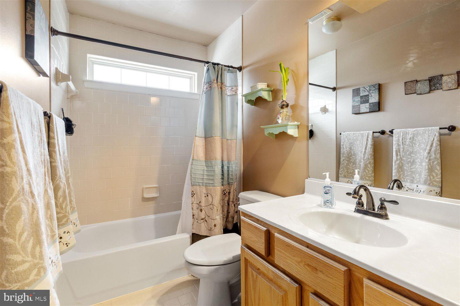 PERRY HALL FARMS - Residential