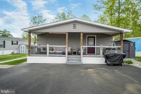 MLS: PABU2094760
