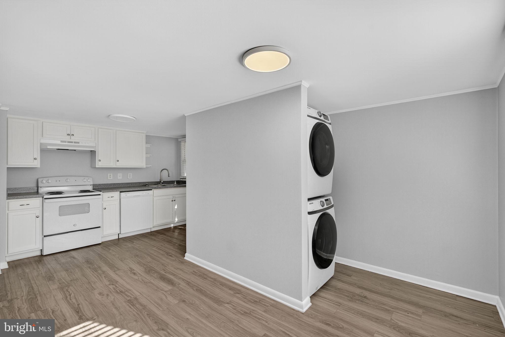 ACADEMY HEIGHTS - Residential