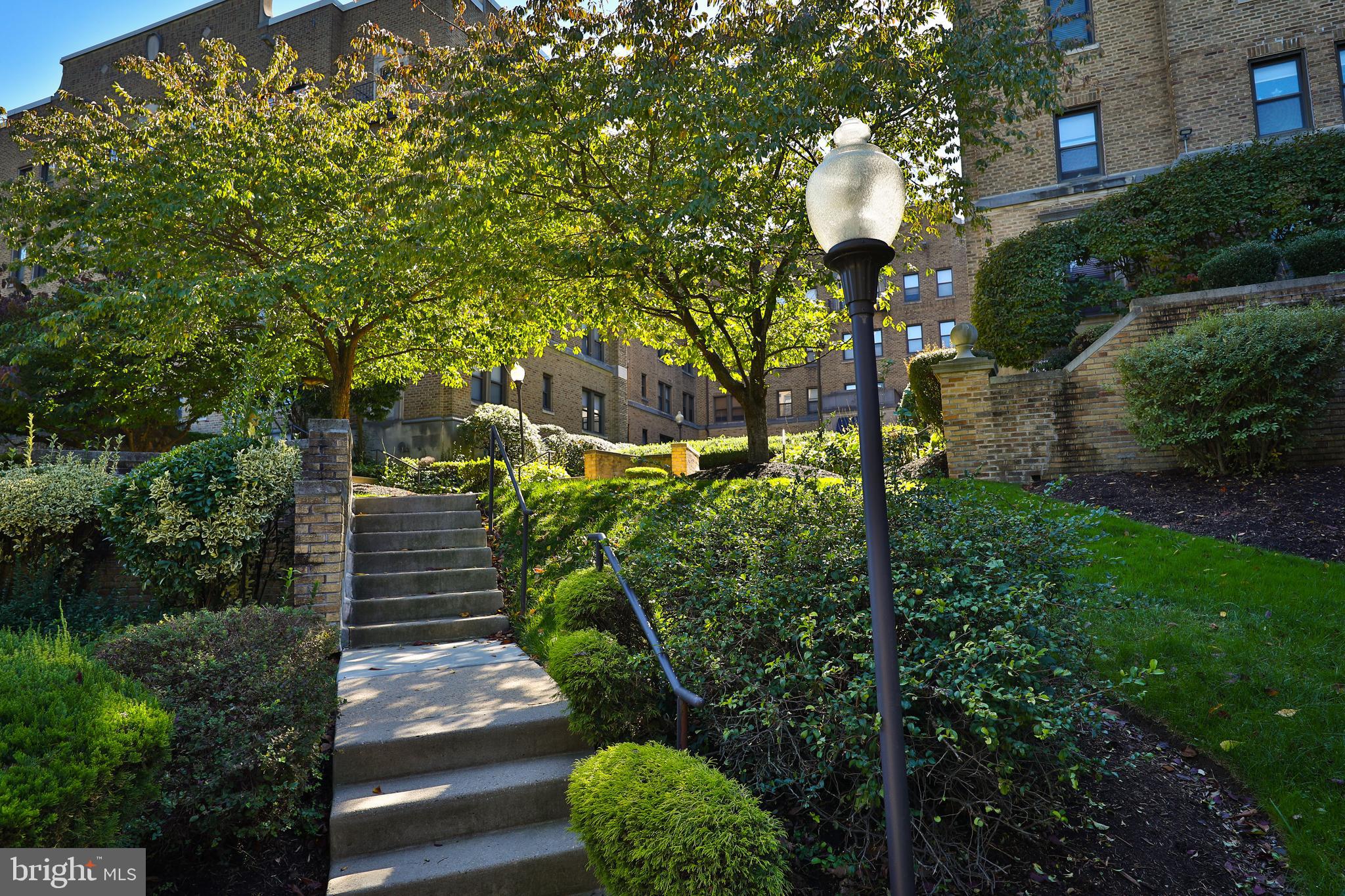 MELROSE PARK HOUSE - Residential